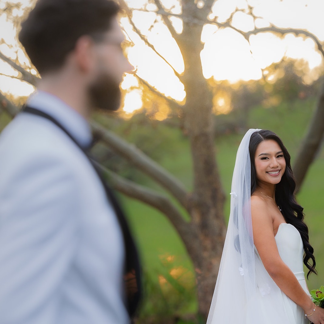 Some wedding guests deserve their own moment too… 🐾🤍
Basia & Joseph included one very important family member in their wedding day — Tenor. And these quiet golden hour photos might be some of my favorites.
I love when couples make space for what matters most to them, whether that’s traditions, family, or the pets who have been there through every chapter leading up to this one.
This wedding held unexpected changes, beautiful moments, and so much love. These two (and sweet Tenor) will always be special to me.
@river_highlands_ranch
Planner: @events_by_dallas
#dogfriendlywedding