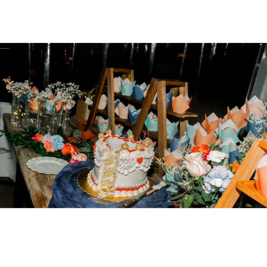Another beautiful wedding cake display at The Stone Mill 1792 ! The trees were in full bloom, & the flowers were showing off their spring colors 🌸
This bride decorated with wildflowers galore & wanted her cake display to showcase that same depth of color & garden-inspired feel. Between the hand-piped floral details and the colorful cupcake liners, it came together as such a fun and vibrant springtime setup 🌷
One of my favorite parts of this business is hearing from clients after the desserts have been enjoyed. I’m incredibly grateful for every kind message & photo shared after the celebrations!
I’ve never been especially good at formally asking for reviews, but this bride was kind enough to leave one, and it meant so much to me:
"Allyson makes such amazing cakes and desserts! She can do so many different cake/icing combos and puts together a killer tasting. We ended up getting a small cake for our wedding with Lemon cake & Raspberry Icing, and then various flavors of cupcakes. Huge hit! They were incredibly beautiful and the cake was just how I imagined it. Allyson is very professional and a pleasure to work with!"
If you’ve ever ordered for a wedding, birthday, holiday, fundraiser, or even a random dessert craving, I’d truly appreciate you sharing your experience with a review on Google or Facebook 💕
Google: https://g.page/r/CTAo0YfuDoafEAE/review
Facebook: https://www.facebook.com/TreatsbyAllyson/reviews/
Size/Flavors:
-6" Vintage Heart; Lemon Cake/Raspberry Buttercream
-1 Dozen Chocolate/"Peanut Butter"
-1 Dozen Vanilla/Vanilla
-1 Dozen Chocolate/Vanilla
-2 Dozen Lemon/Raspberry
🌐 www.treatsbyallyson.com
IG: @treatsbyallyson
FB: Treats by Allyson
#CustomTreats #carrollcounty #carrollcountymd #carrollcountymaryland #weddingcakes #localbaker #localbakery #localbakeries #cupcakes #carrollcountybakery #hanoverpa #westminstermd #customcake #customcakes #customcakes #SpringFlavors #springdessert #springdesserts #weddingdessert #marylandweddings #marylandweddingvenue #pennsylvaniaweddingvenue