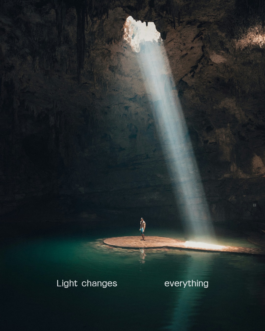 Light changes everything.
It moves across surfaces, brings details to life, and transforms the way we see time.
Every Armand Nicolet watch lives in the light, revealing new nuances with every glance.
International Day of Light.
Every shade reveals a new perspective.
