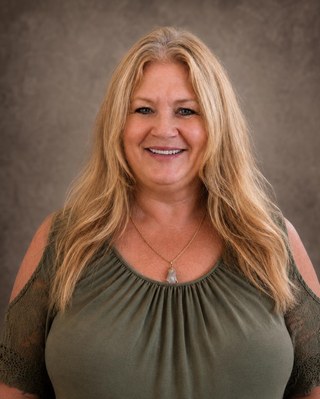 We have several exciting things to share, including a major announcement coming soon. โ๏ธ
Today, we are honored to announce that Wanda Luick is stepping into the role of Champion Development Coordinator.
Wanda will work alongside our development team to cultivate and strengthen relationships with our champions, volunteers, churches, and community partners. From coordinating campus tours and pastor visits to helping plan events, connect volunteers, and care for the champions who make this mission possible, Wanda brings both excellence and a genuine heart for people.
Along with her lived experience in the criminal justice system that we all have at TILM, Wanda holds a Bachelor of Social Work. More importantly, she carries a heart of gold and a calling to serve others.
Champions and partners, you can look forward to hearing from Wanda soon.
Congratulations, Wanda! We are so grateful that God brought you to us.
#thisisliving #letsgetyouhome #tilm #cookevilletn