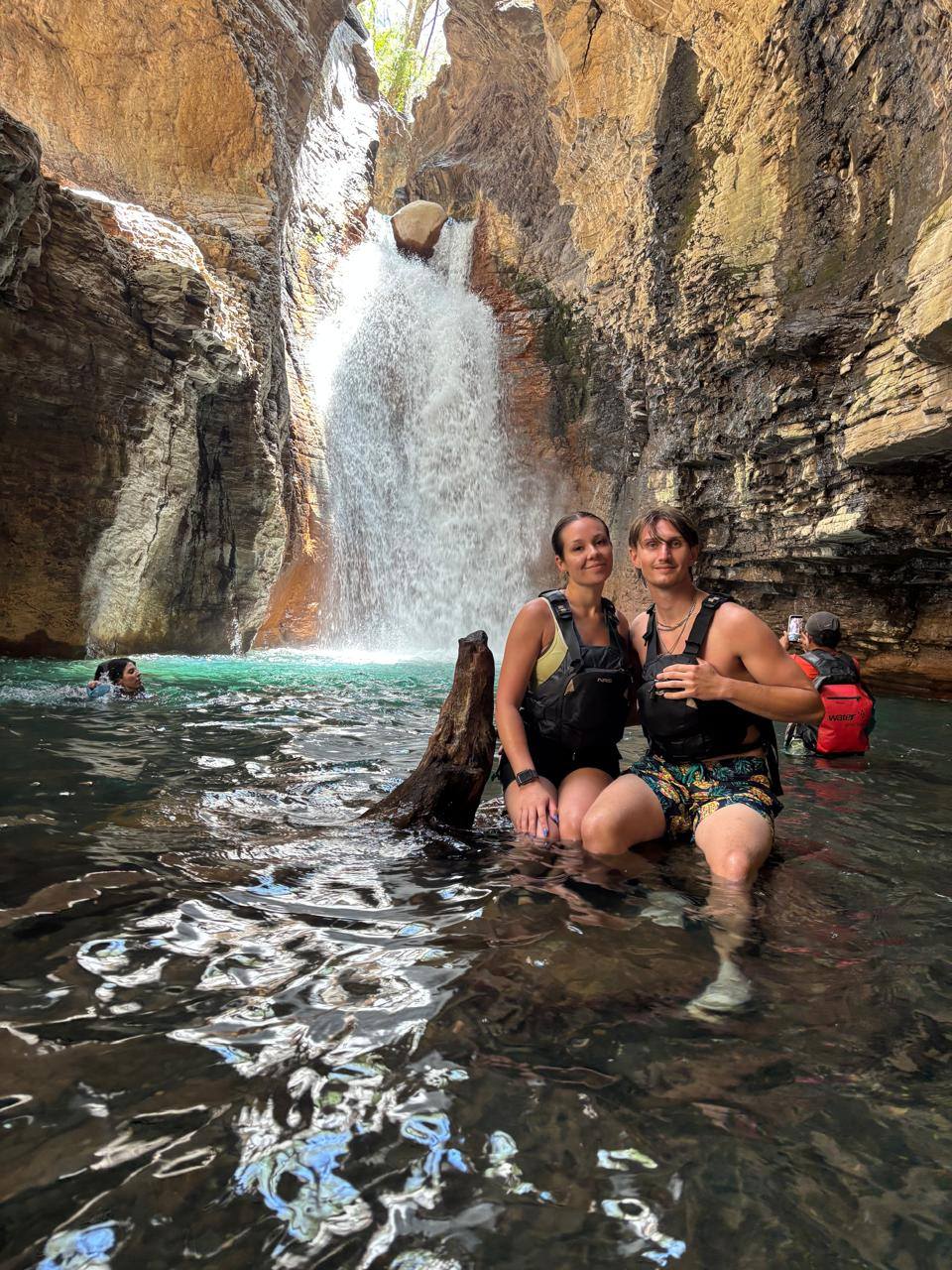 Pura Vida looks good on them!
This amazing couple explored La Leona with us yesterday and honestly their smiles said it all Costa Rica works its magic every single time!
Thank you for letting us be part of your adventure!
Tag your travel partner below!
#CostaRica #PuraVida #LaLeona #CoupleGoals #CostaRicaTours #HappyTravelers #NatureLovers