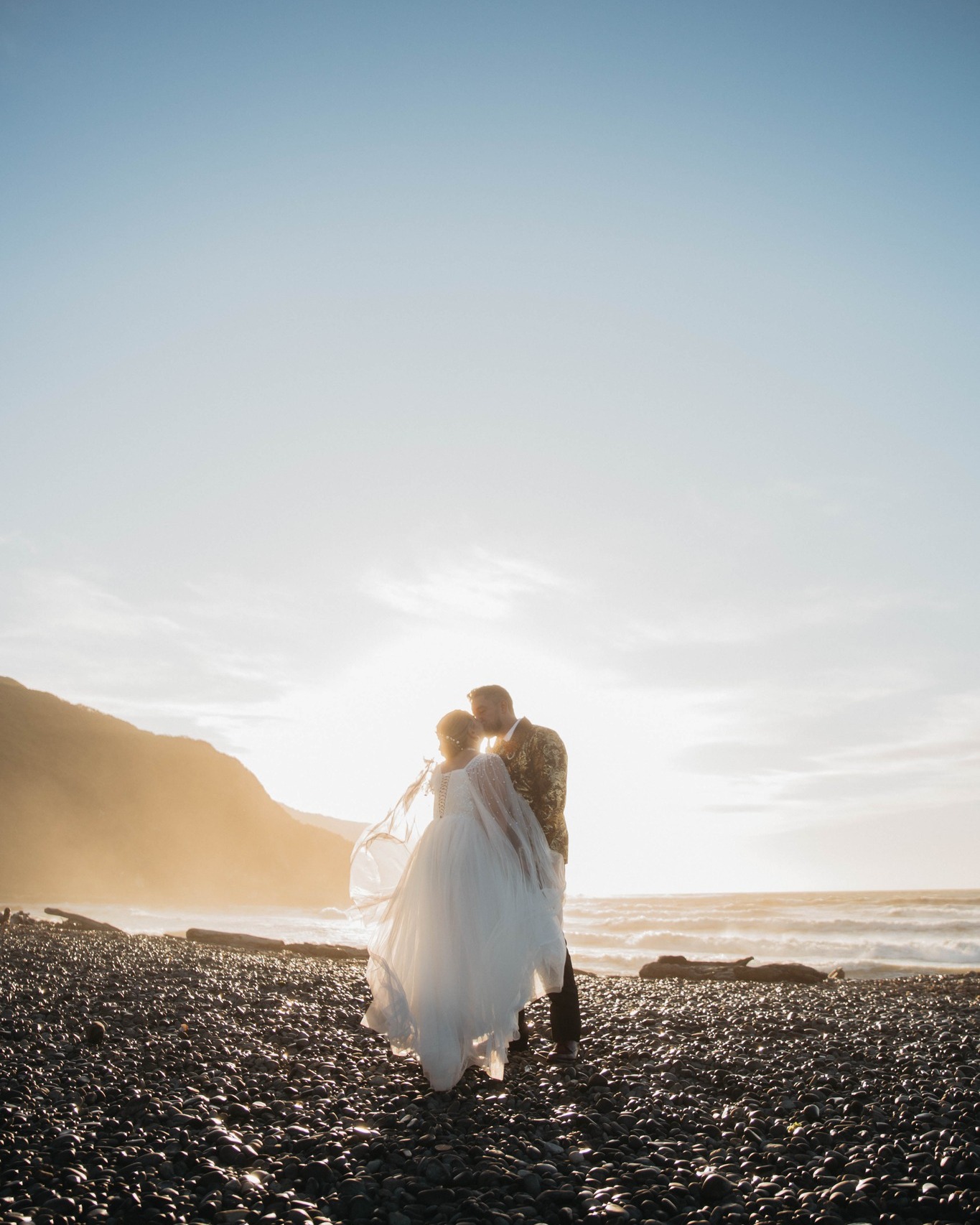 Makara beach was a wicked spot, paired with the setting sun, Wellington wind and a gorgeous couple it's what wedding dreams are made of π