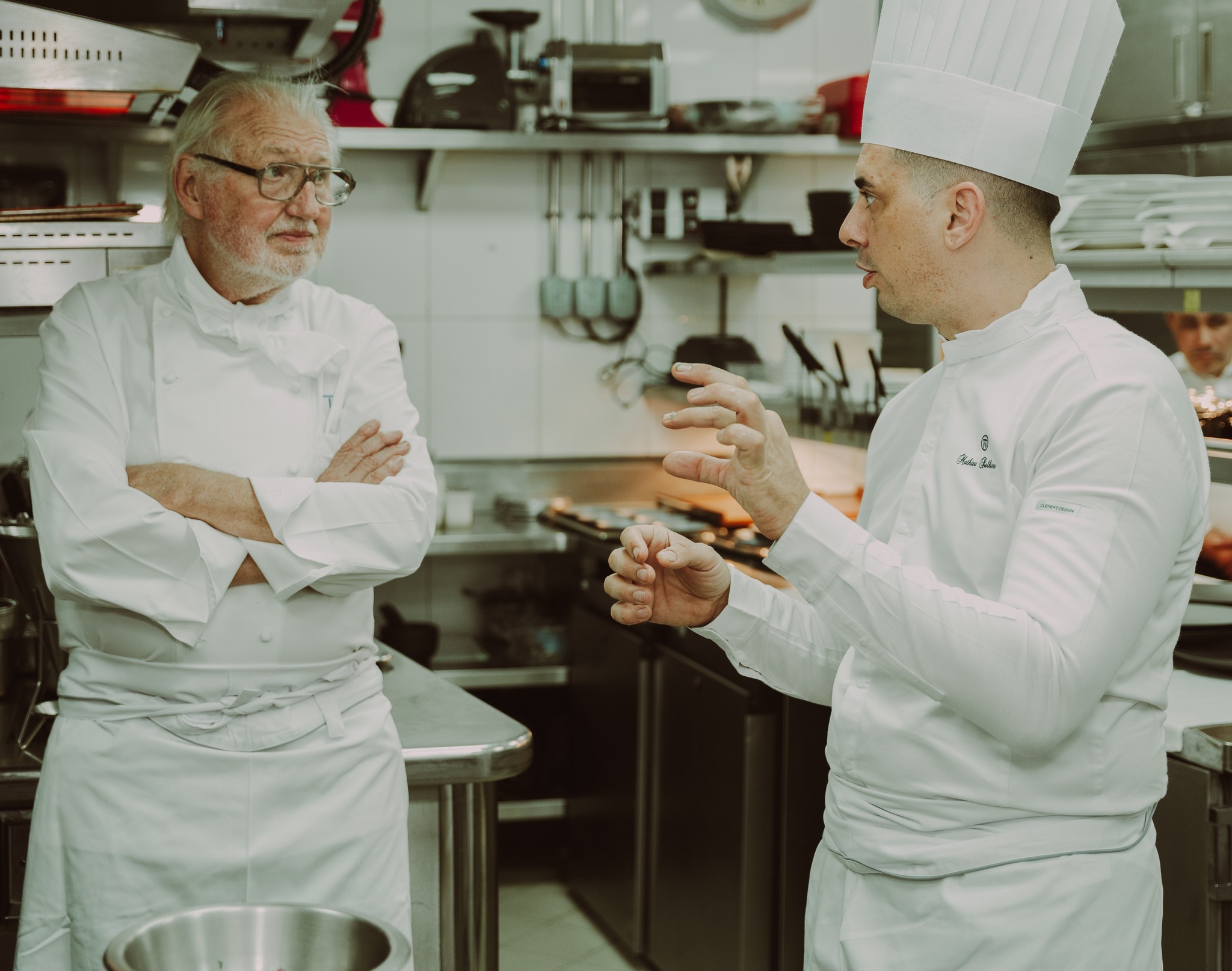 Two visions, creativity unfolding...
For more information and bookings, please visit pierresdubai.com or call us at +971 56 511 3356
#PierresDubai #GaultMillauUAE #michelinguidedxb #pierregagnaire