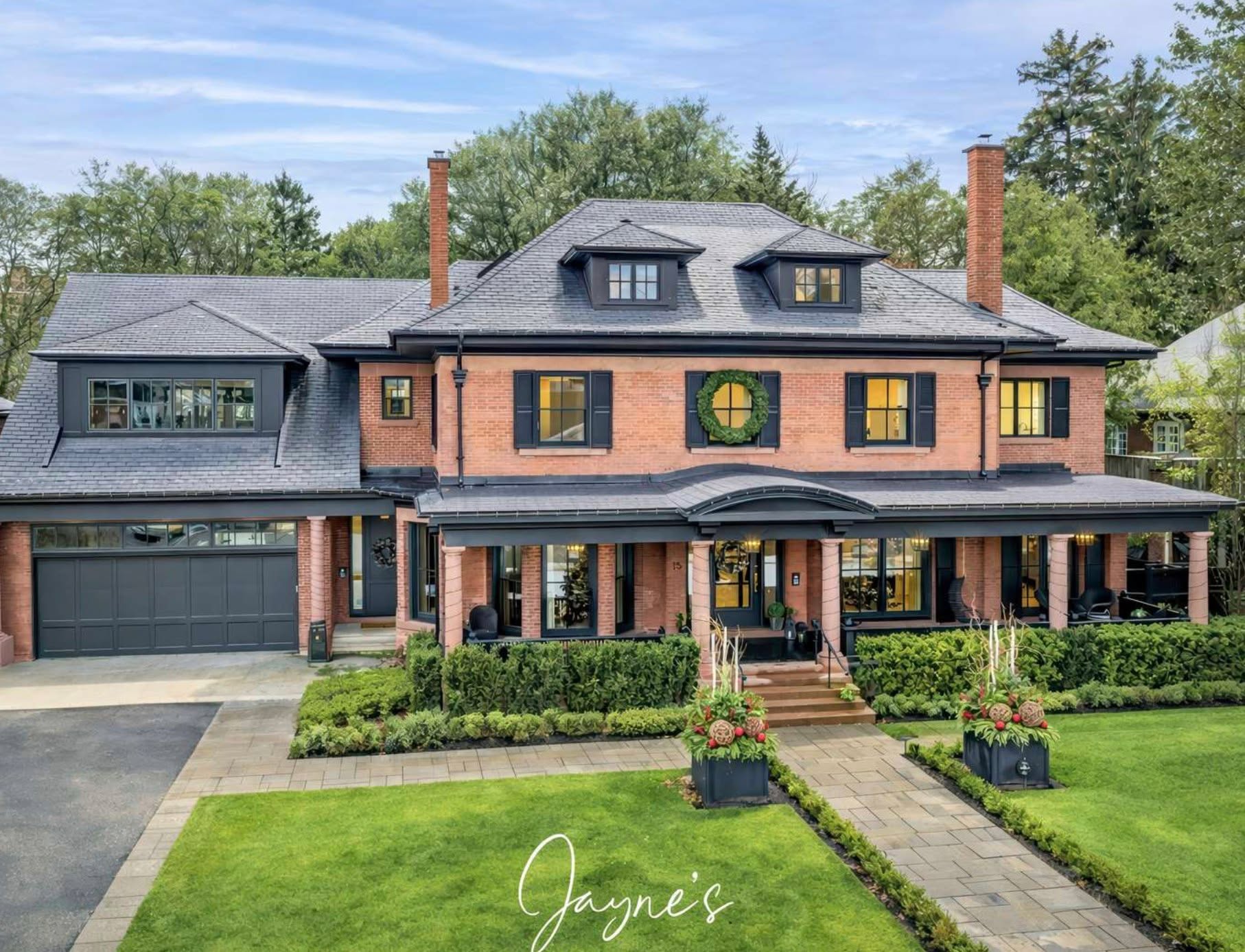 Located in the desirable Lawrence Park South area of Toronto, Midtown Opulence by Jayne's Luxury Rentals offers luxury rentals for World Cup visitors. Just a short walk from key subway stations, this property combines convenience with elegance. The classic red brick house features beautiful gardens and a welcoming outdoor space with a covered patio, gas fireplace, skylight, BBQ area, dining table, in-ground pool, and sports court. Inside, the main level includes an open-concept kitchen with high-end appliances, a large island, and a butler's pantry. Adjacent areas offer a cozy seating space and a dining table. The formal dining room seats eight under a chandelier, while the great room, with a gas fireplace and accordion glass doors, connects to the patio. A living room with a marble fireplace and a private office with a powder room add to the amenities.
The second level features a fitness room, TV room, and additional spaces for relaxation. The lower level includes a children's playroom, a small bar area, and a theatre with a 140-inch screen. An indoor sports court is also available. The garage provides parking for four cars.
For a complete listing of properties, click here:
https://jaynescottages.com/property-tags/fifa/?tags=6740&sort=weeklyrate