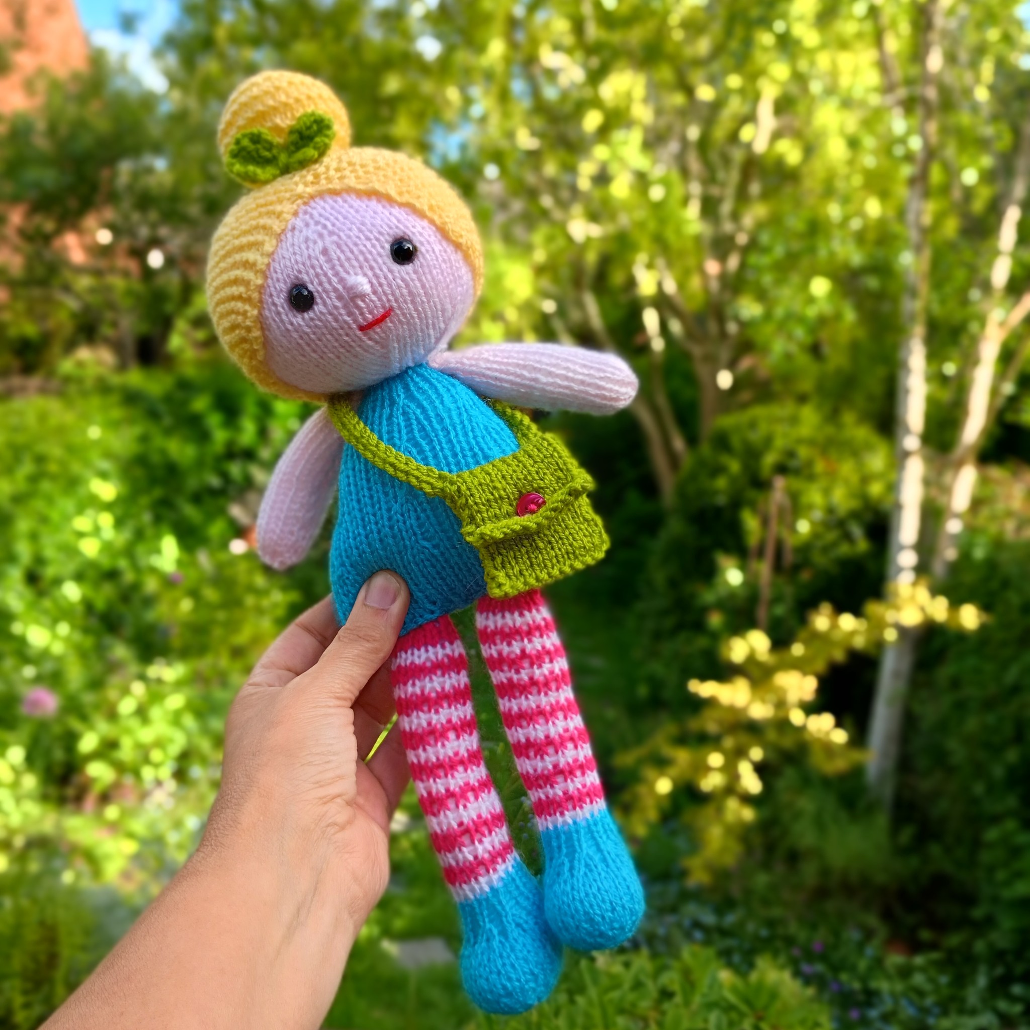 Thank you all for sharing your thoughts on photo styles!
It sounds like many of you love seeing the dolls in natural settings on social media, while the plain studio backgrounds are perfect for showing off those little details in the pattern listings.
I really appreciate your feedback—it helps me share my designs in ways you enjoy most!
https://www.ravelry.com/patterns/library/friendship-dolls-2