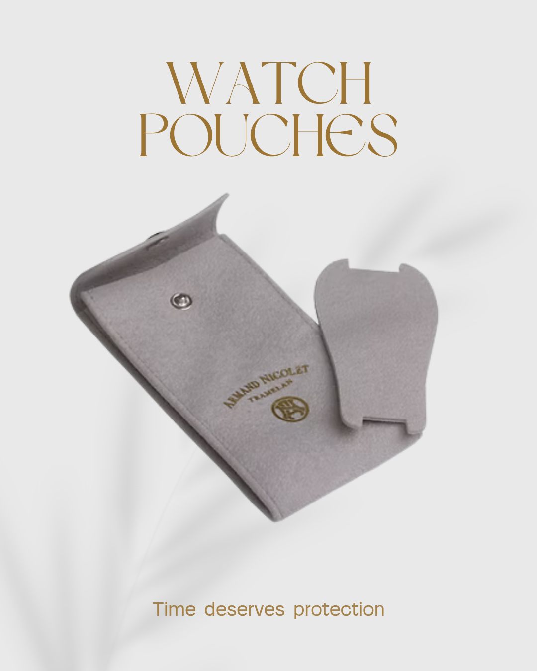 Time deserves protection, even when you’re not wearing it.
Armand Nicolet watch pouches, roll cases, and watch boxes: different solutions, the same attention to detail.
At home or on the move, every watch has its place.