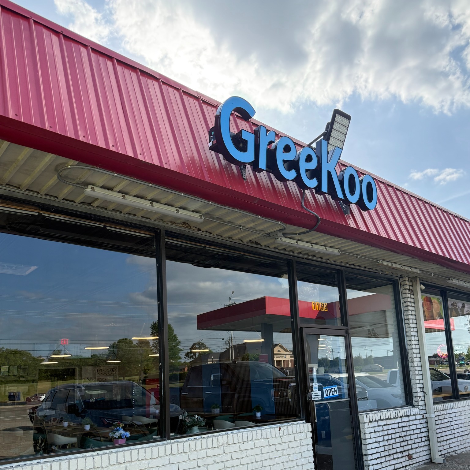 🍽️ Serving up authentic Greek flavors with a twist- make sure Greekoo is on your list next time you're visiting Lewisburg!
📍Lewisburg, TN
#VisitMarshallTN