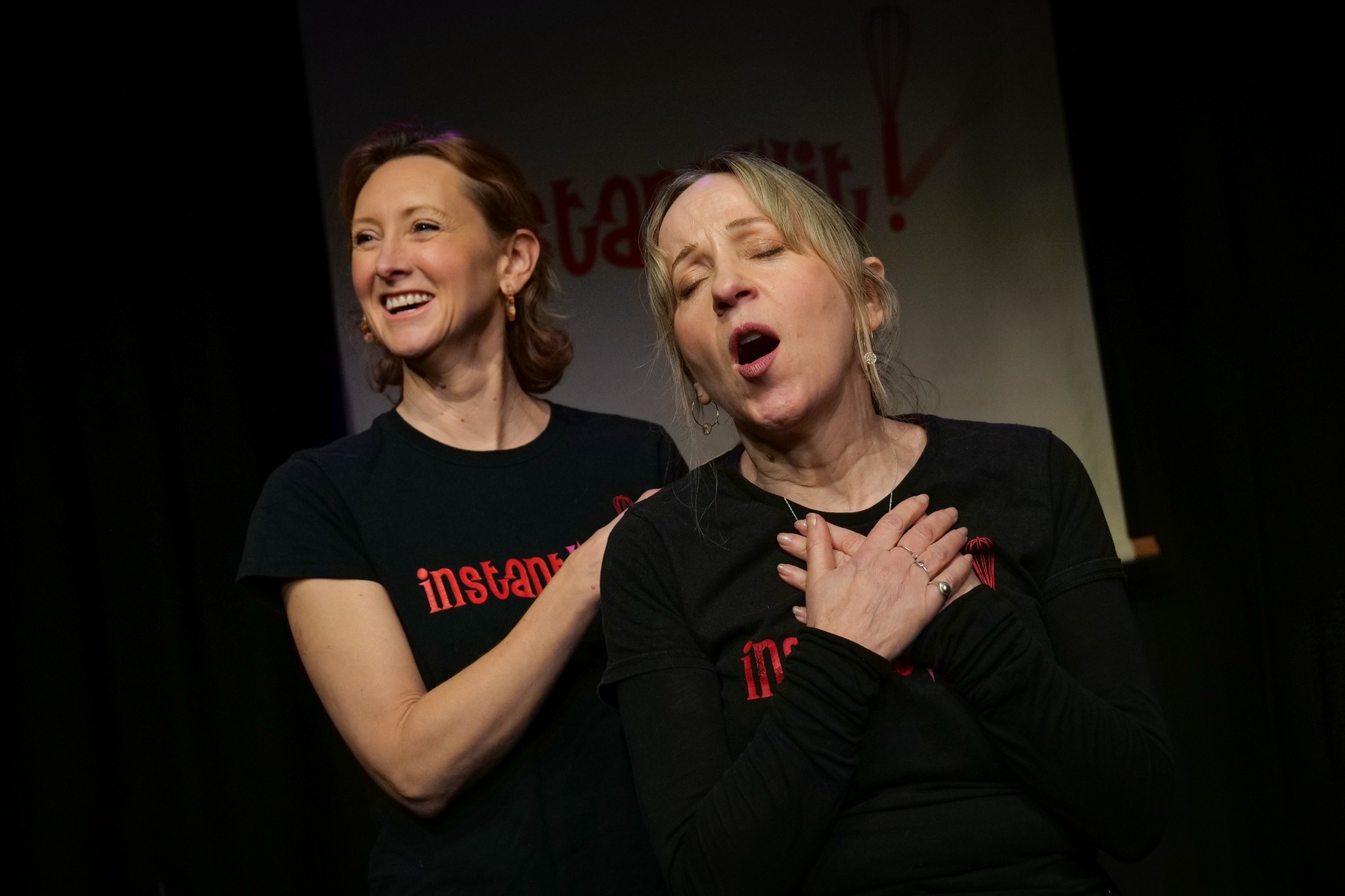 The Wits are back for another night of unscripted hilarity! Tickets moving fast - book now and don't miss out!
INSTANT WIT: THE BEST IN IMPROVISED COMEDY 8pm Sat 30th May
Tickets on the Alma Website:
www.tickettailor.com/events/almatheatrecompany/2021946
Fresh and inventive, each show throws up new nuggets of hilarity crafted by a company of the highest calibre. It's a pick-me-up tonic with unexpected twists and a dash of sauce.
There'll be sketches, songs and general silliness - and all of it based around audience suggestions. And if you're too shy to shout anything out? Well don't worry, you'll have the chance to write things down in the interval. We're the ones who'll look daft, not you!
Book a table for dinner at the Alma and receive a generous 25% discount on your food bill with your theatre tickets.