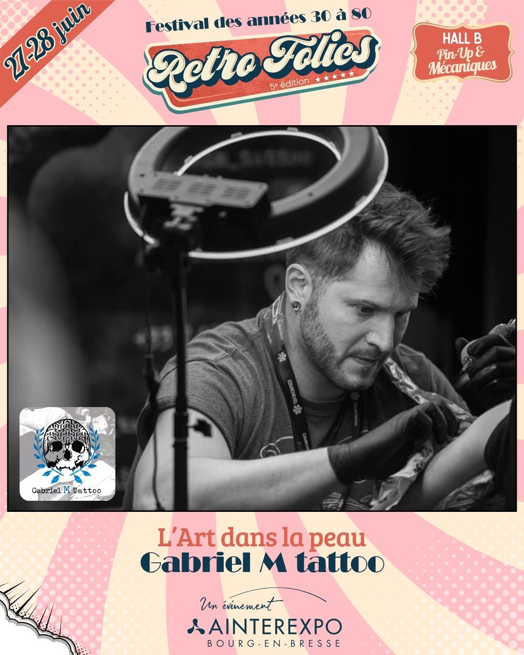 🖋️✨ Derrière chaque tatouage, il y a une histoire…
Et derrière chaque trait, la signature d’un artiste.
À Retro Folies, découvrez l’univers de Gabriel, tatoueur basé à Aix-les-Bains, dont le style mêle réalisme noir & gris, compositions graphiques couleur et maîtrise du détail ❤️
Contrastes marqués, équilibre des formes, mouvement dans chaque création…
Son travail transforme la peau en véritable œuvre vivante 🎨
Que vous soyez amateur de pièces fines, d’univers rétro, de créations graphiques ou de projets plus audacieux, Gabriel saura donner vie à vos envies avec sensibilité et précision ✨
🖤 Un artiste passionné à rencontrer pendant tout le festival.
📍 À retrouver pendant Retro Folies à Ainterexpo, Bourg-en-Bresse
📍 Samedi 27 & Dimanche 28 juin | Hall B
Ainterexpo, Bourg-en-Bresse
🎫 Réserve ton pass prévente ici > bit.ly/RetroFolies26
@gabrielm_tattoo
#RetroFolies #TattooArtist #Tatouage #BlackAndGrey #GraphicTattoo #Ink #TattooArt #VintageVibes #FestivalRetro #BourgenBresse