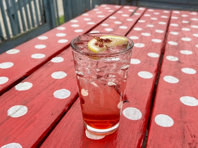 Have you tasted our Spring Libations? Get them while they are still here! Introducing springtime favorites: Sakura soda, Sakura Cream Soda, Orange Lavender Dream Latte, Creamsicle Cold Brew, Honeybee Latte and Lavender Lemon Green Tea. Cheers!
#drinkspecials #springlibations #sakurasoda🌸#creamsicle #honeybee #latte #lavendarlemon #greentea #comeandseeus #specialtycoffeedrinks #BranchCafeAndMarket #localbusiness