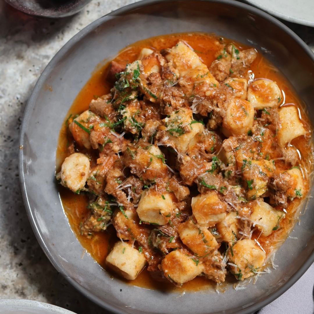 Cooler days call for comfort food.
Come in and enjoy our Ñoqui — hand rolled ricotta gnocchi with slow-cooked beef & pork ragù
Open Friday to Sunday from 12pm.
Book a table or order takeaway
#theindependentgembrook #easterndandenongranges #gnocchi #comfortfood #foodies #orderonline #dinein