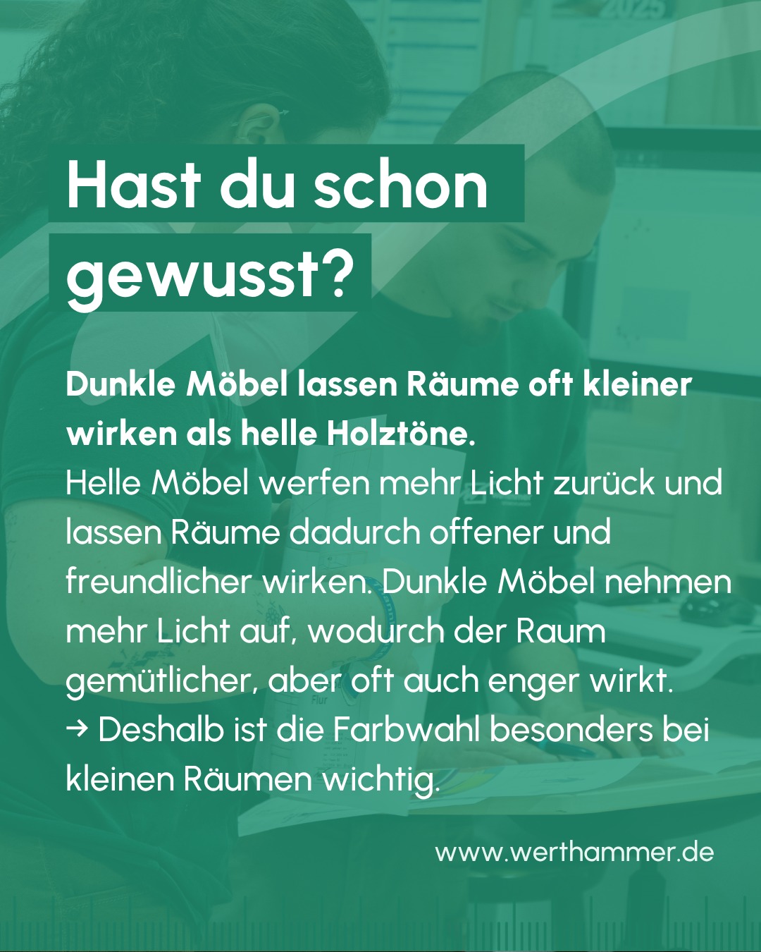 Die Farbwahl hat einen großen Einfluss darauf, wie ein Raum auf uns wirkt. 🎨
Sie kann Räume größer wirken lassen, Bereiche optisch gliedern und gezielt Stimmung schaffen. Deshalb schauen wir bei der Planung nicht nur auf Maße und Funktion, sondern auch darauf, welche Materialien und Farbtöne zum Raum passen.🪵
#Schreinerei #Innenausbau #Raumgestaltung #Farbwahl #MöbelNachMaß #Wohnideen #Einrichtungsideen #Holzliebe #NeumarktOberpfalz