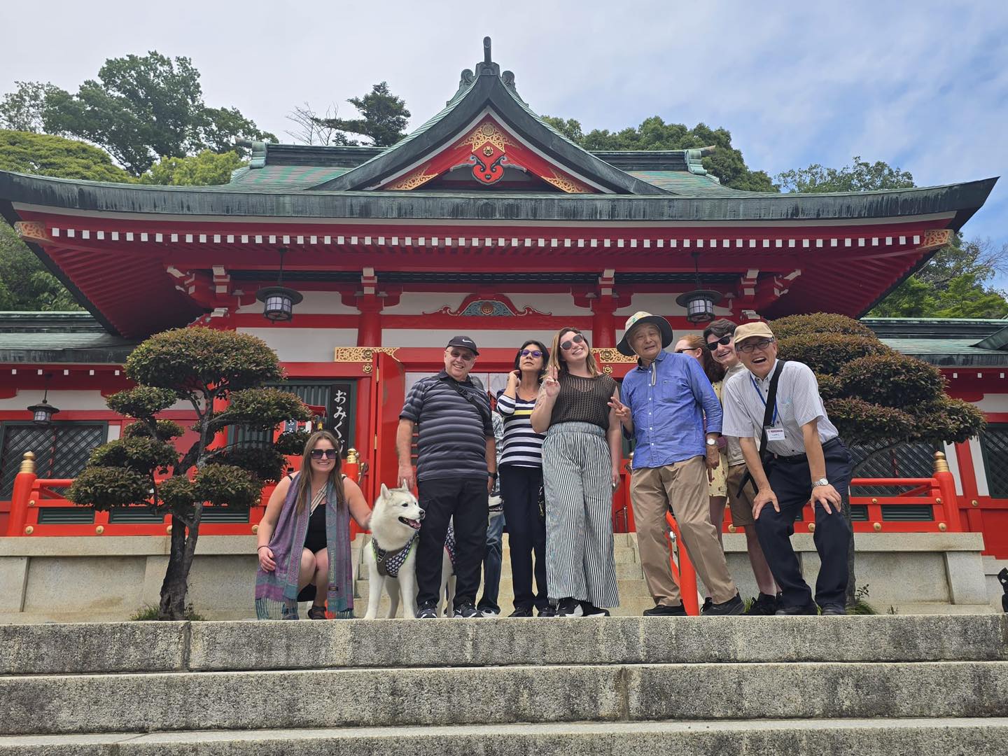 The citizens delegation also had some fun at Orihime shrine! As these photos demonstrate, the citizens are making a lot of wonderful new friends in Ashikaga! #ashikaga #culturalexchangeadventure #SpringfieldIL #SisterCity #SpringfieldIl #SCAS #Springfield #Friendship #SquadGoals #sistercity #ThankYouAshikaga