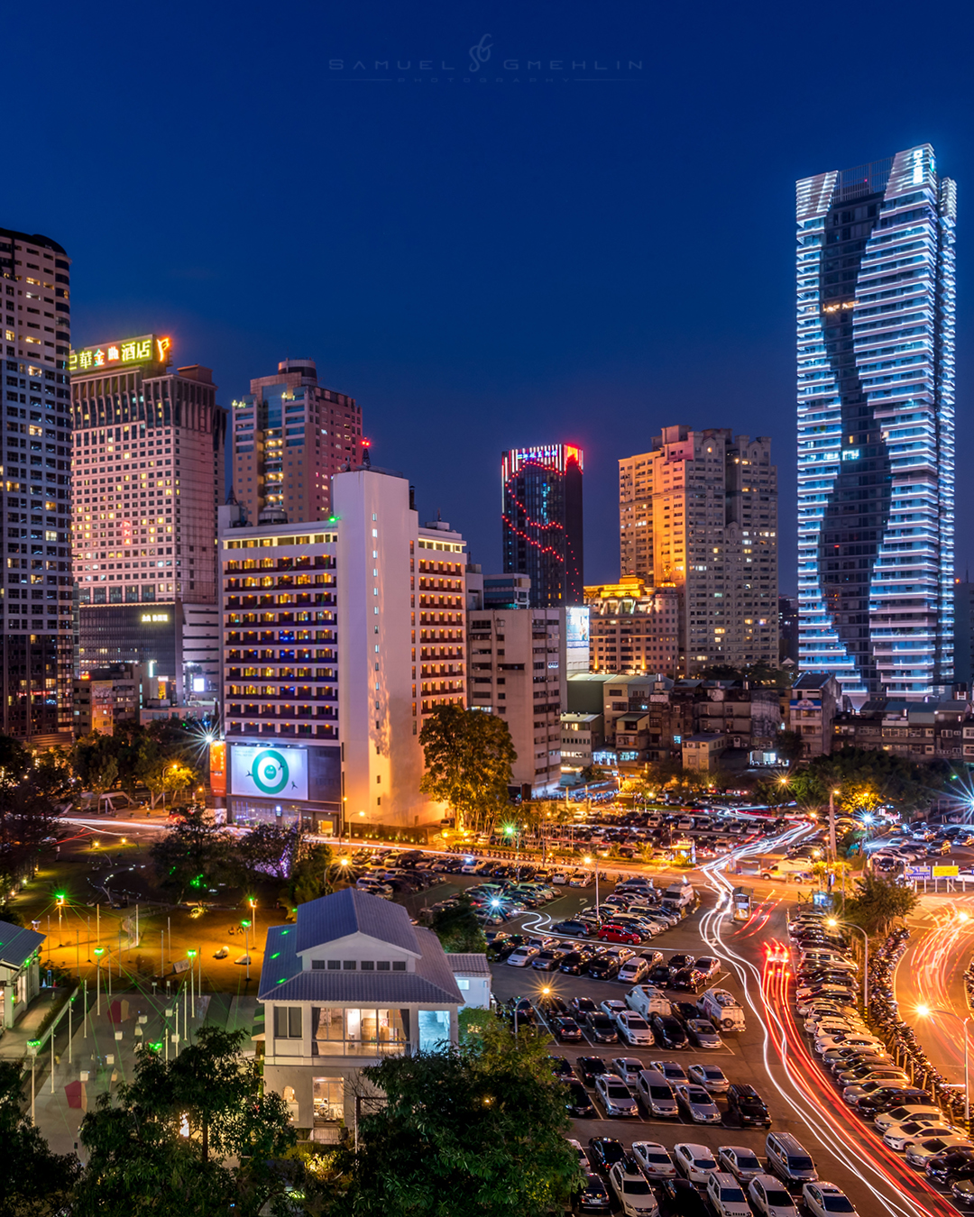 The City That Refused to Sleep
•
Blue hour in Asian cities never lasts long, and that’s probably why I keep chasing it everywhere I go. For a few minutes the sky turns deep blue while the buildings slowly begin to glow one after another, almost like the city is waking up for a second time. Taichung surprised me a lot at night. Between the traffic trails, neon reflections, and futuristic towers, the whole skyline felt energetic without being overwhelming. One of those scenes that makes you stop and just look for a while. 🌃✨
•
Swipe ➡️ for the print version!
•
@nikonasia #nikond750 AF-S 24-70mm f/2.8 ED VRII
•
ISO 100 | f/14 | 30s
•
#cityscapephotography #cityskyline #cityatnight #urbanphotography #nightphotography #nightscape #skylinephotography #night_captures #cityscapes_unlimited #night_shooterz #台中市 #Taichung