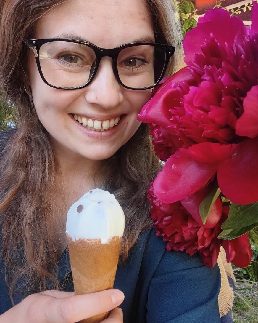 Ice cream: earned. 🍦
Huge thanks to everyone who stopped by the Firth Flock Flowers stall at The Laundry today. It was a hot one, but we had the loveliest welcome and met so many wonderful people 🌸☀️