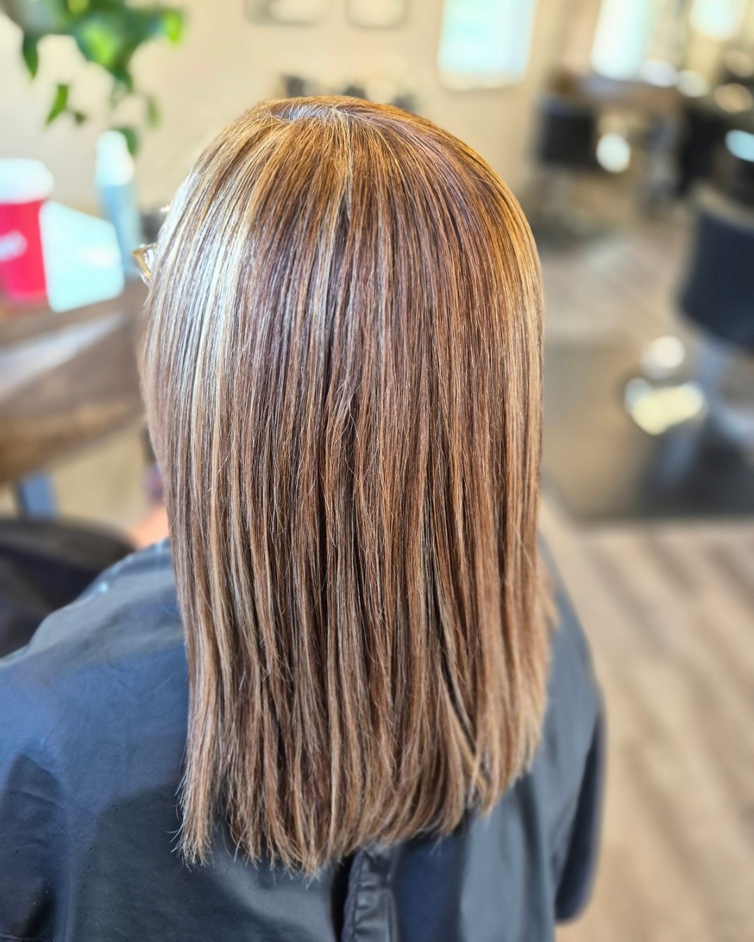 CEZANNE!!! ✨ Our go-to for smooth, frizz-free hair. Not only does Cezanne eliminate frizz and make your hair so much more manageable, it does so while keeping hair feeling healthy and beautiful.
Even better? The results last — most of our Cezanne guests only come in twice a year for maintenance.
Bonus: your take-home products are included ✨✨✨
Try it out today!
613.201.6079