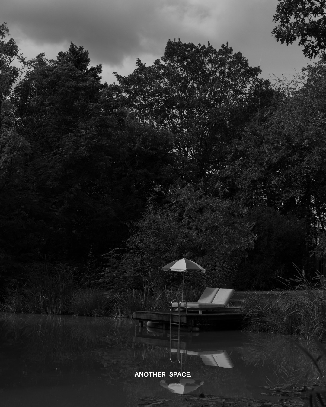 A dreamy summer location with a lake right next to the house ☀️
Perfect for easygoing summer shoots close to home.
📍The Not Just a Place
#locationagency #anotherspace #belgiumlocations #photoshootlocation #summerlocation #locatieverhuur #locatiebureau #shootlocatie #shootlocationbelgium