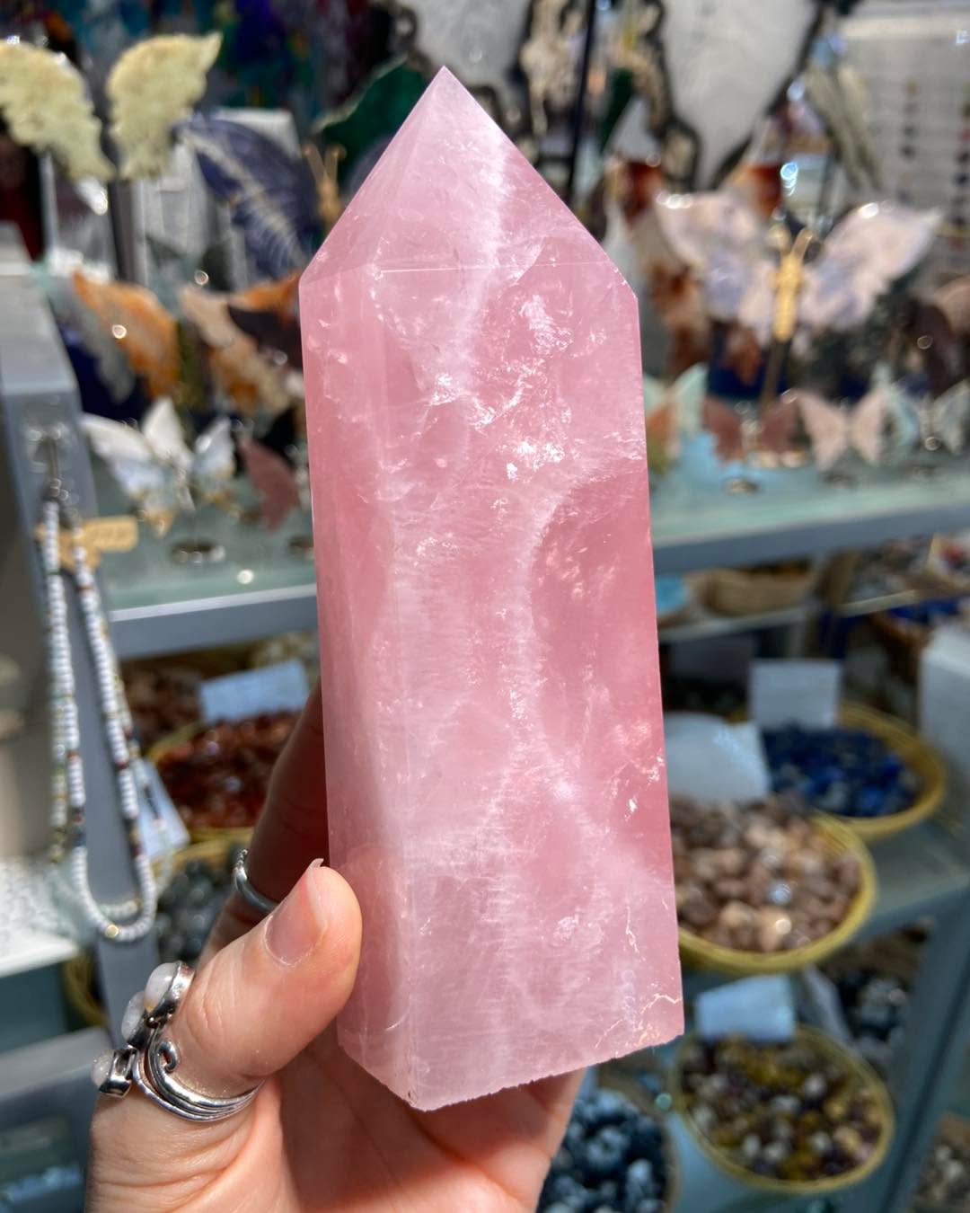 We have had some amazing Rose Quartz new arrivals with the latest delivery ✨🌌🌟
Lots of sparkles and some super deep pink shades. Associated with love and friendship, this is a great crystal to keep close for self love and calm
For more information or to purchase any of the items shown give us a message or comment down below
.
.
.
#crystalshopuk #rosequartz #crystalmagic