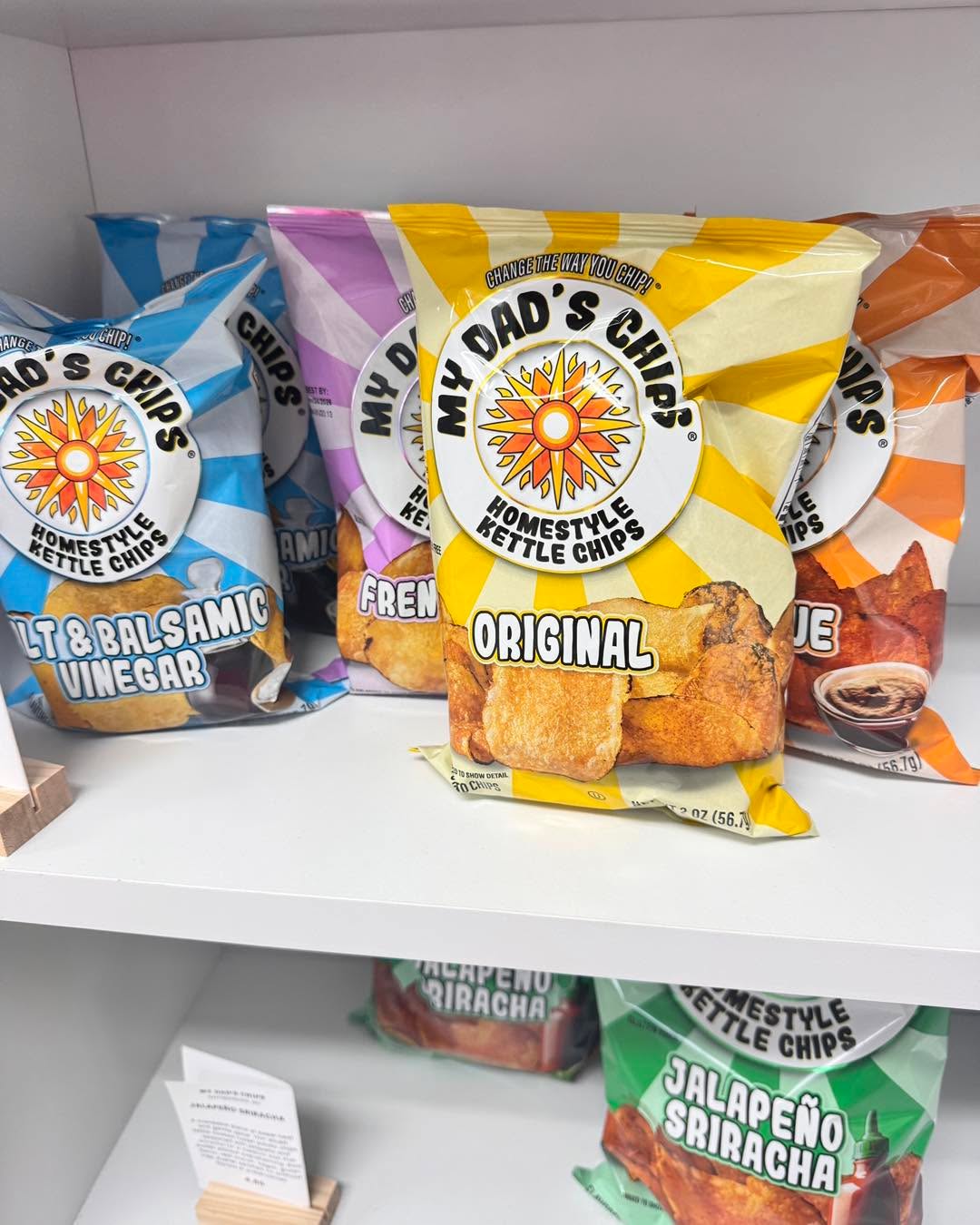 Get ready for Memorial Day weekend! 🇺🇸✨
We’ve got your holiday snack lineup with incredible local flavors and coastal vibes. Stop by and stock up. What are you grabbing first? 👇
My Dad’s Chips:Perfectly crunchy homestyle kettle chips (that Jalapeño Sriracha is a must-try 🔥).
Gunther’s Crab Salsa:Chesapeake Bay style perfection. Your tortilla chips will thank you! 🙌
*Pitmaster BBQ Sauce: Legendary Mop Sauce, Carolina Gold, and Carolina Red—all with no added sugar.
*Coastal Art:**Beautiful, vibrant local prints to bring those long weekend vibes home. 🎨⛵
#MemorialDayWeekend #LocalEats #CoastalVibes #BBQLovers #ShopLocal