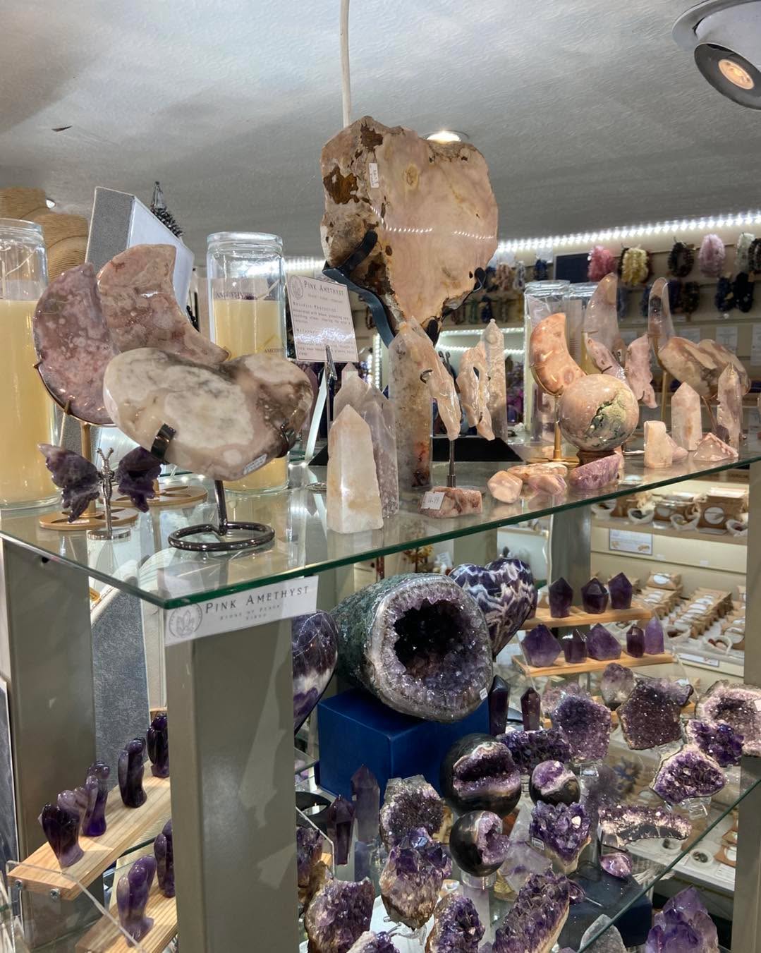 Our Pink Amethyst display ✨🌟🌙
This crystal is a relatively new find in the crystal world, it gets its pinky colouring from hematite inclusions and often forms with Flower Agate. It’s associated with joy and calm
For more information or to purchase any of the items shown give us a message or comment down below
.
.
.
#crystalshopuk #pinkamethyst #crystalmagic