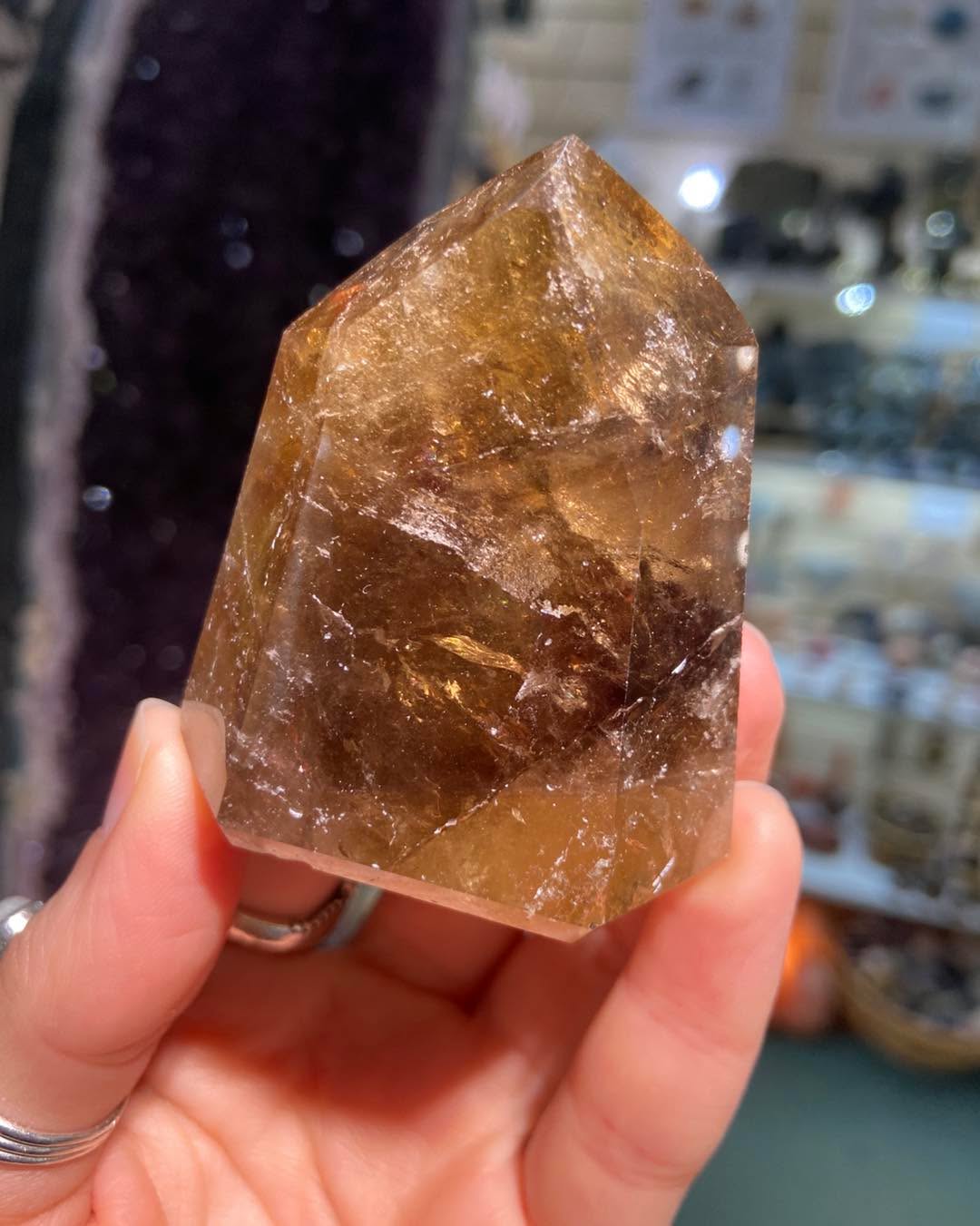 Crystal points you might not have seen before ✨🔮🌙
First slide ~ Natural Citrine
Second slide ~ Snowflake Obsidian
Third slide ~ Smokey Quartz
Fourth slide ~ Purple Labradorite
Fifth slide ~ Moonstone
Sixth slide ~ Rhodonite
Seventh slide ~ Phosphosiderite
Eight slide ~ Unicorn Stone
Ninth slide ~ Fire Quartz
Tenth slide ~ Atlantisite
For more information or to purchase give us a message or comment down below
.
.
.
#crystalshopuk #crystalpoints #citrine #firequartz #crystalmagic