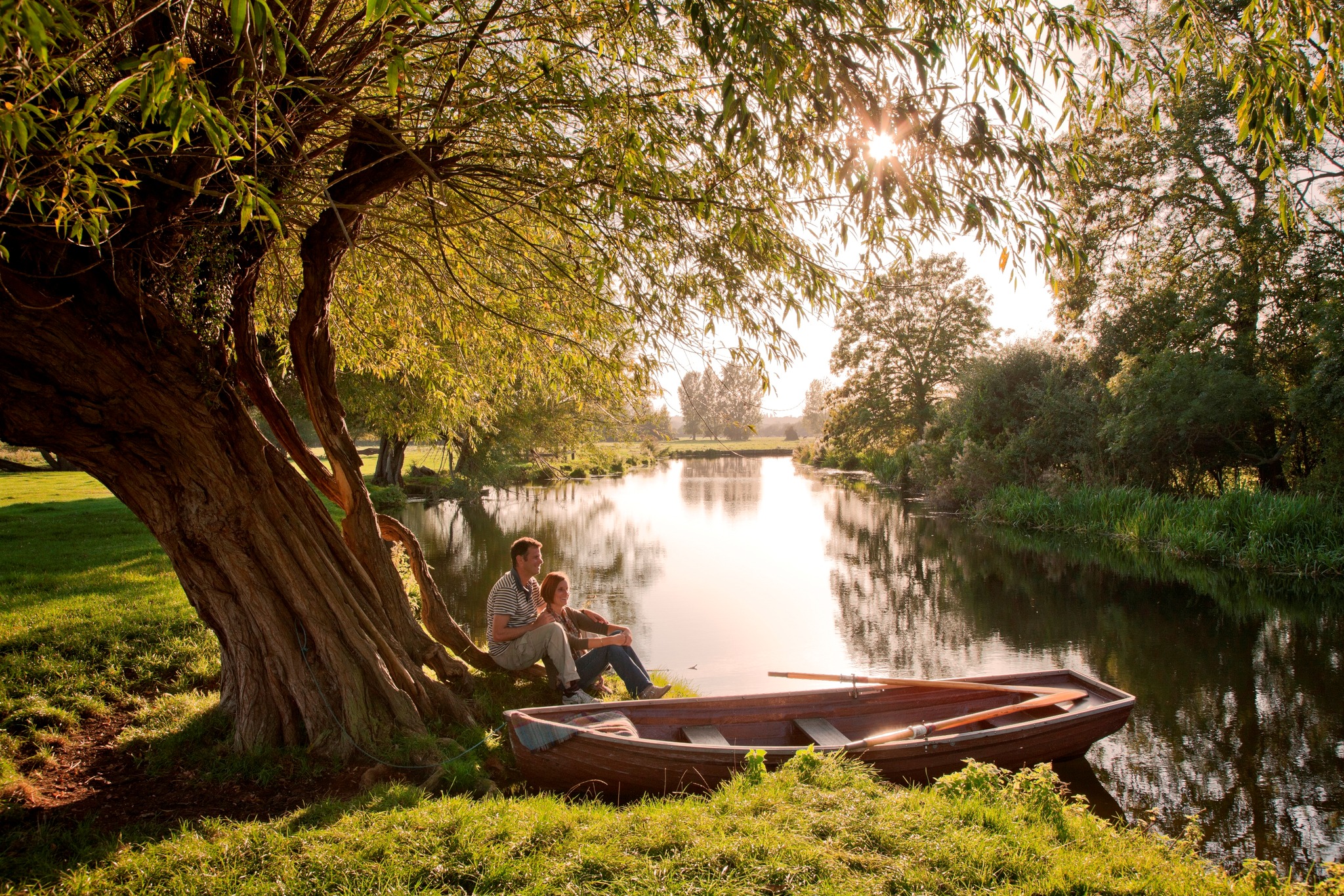 Step directly into a living painting.🛶
Constable Country is an area of pastoral beauty that remains largely unchanged since artist John Constable made it famous. Winding rivers, ancient mills, and quiet country lanes create the ultimate destination for slow days. Take a long walk through the water meadows, hire a traditional rowing boat, or simply enjoy a peaceful afternoon under Suffolk's iconic big skies. 🌿
Tap the link to find your countryside peace:
https://visitsuffolk.com/regions/constable-country
#VisitSuffolk #ConstableCountry #DedhamVale #StourValley #SlowTravel #UKCountryside #RiverStour #RestorativeTrave