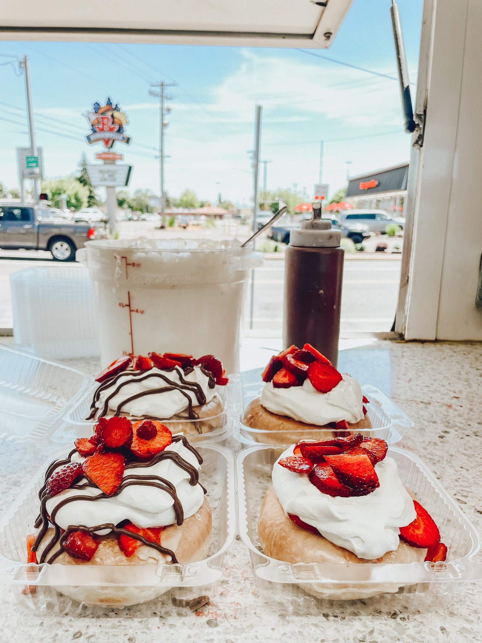 Happy weekend JC! 🥳
Local's will be parked at Velkommen Square tomorrow, May 30.
ADDRESS: 190 Ivy Street, Junction City
HOURS: 9-2
* Due to a special event at Velkommen Square tomorrow, we will be parked just south of our regular spot, directly across W 1st street. You can still see the trailer from our regular location so just take a good look around and you will find us 🤩
SPECIAL: 🍓The Strawberries & Cream Donut🍓
Along with our special, we will also be serving our original vanilla glazed donuts, cinnamon sugar donuts, handcrafted soft pretzels, and Blue Silo Creamery milk and chocolate milk.
GIVEAWAY: We are giving away a half dozen donuts/pretzels to 2 lucky followers!
TO ENTER:
✨LIKE THIS POST
✨FOLLOW OUR PAGE
✨TAG YOUR FRIENDS
Winners will be announced tomorrow morning and will also be contacted directly. Please be aware of scammers posing as our page, we will NEVER ask for credit card/personal information to claim your prize.
See you soon! 🫶