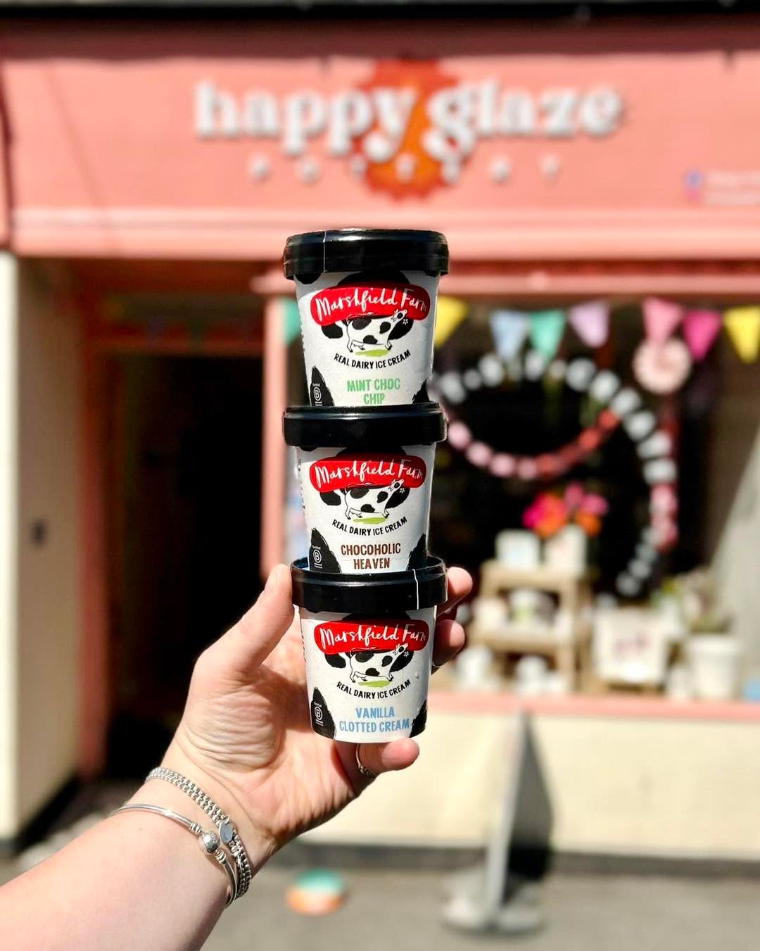 Marshfield Farm ice cream is BACK at Happy Glaze 👀🍦✨
We’ve started with three flavours:
🍫 Chocoholic Heaven
🌿 Mint Choc Chip
🤍 Vanilla Clotted Cream
Perfect for sunny painting days, takeaway treats, or just popping in for an ice cream while you’re in town ☀️
No booking needed for drinks, cake or ice cream if we’ve got space at our walk-in tables 🤍
AND because we’re excited to have it back…
Tell us your favourite ice cream flavour in the comments 👇🍦
We’ll choose a couple of people at random to win a FREE tub this week ✨
#marshfieldfarm #icecreamweather #tiverton #devoncafe #paintyourownpottery marshfieldices