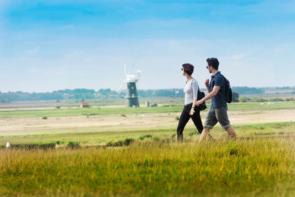 You don’t need a long holiday to feel like you’ve escaped. 🌿
Sometimes it’s just a change of scenery, a coastal walk, a good meal, and a slower pace.
Norfolk delivers all of that — and more.
📖 Explore the e-magazine via link in bio.
#VisitNorfolk #NorfolkCoast #UKTravel #WeekendEscape
