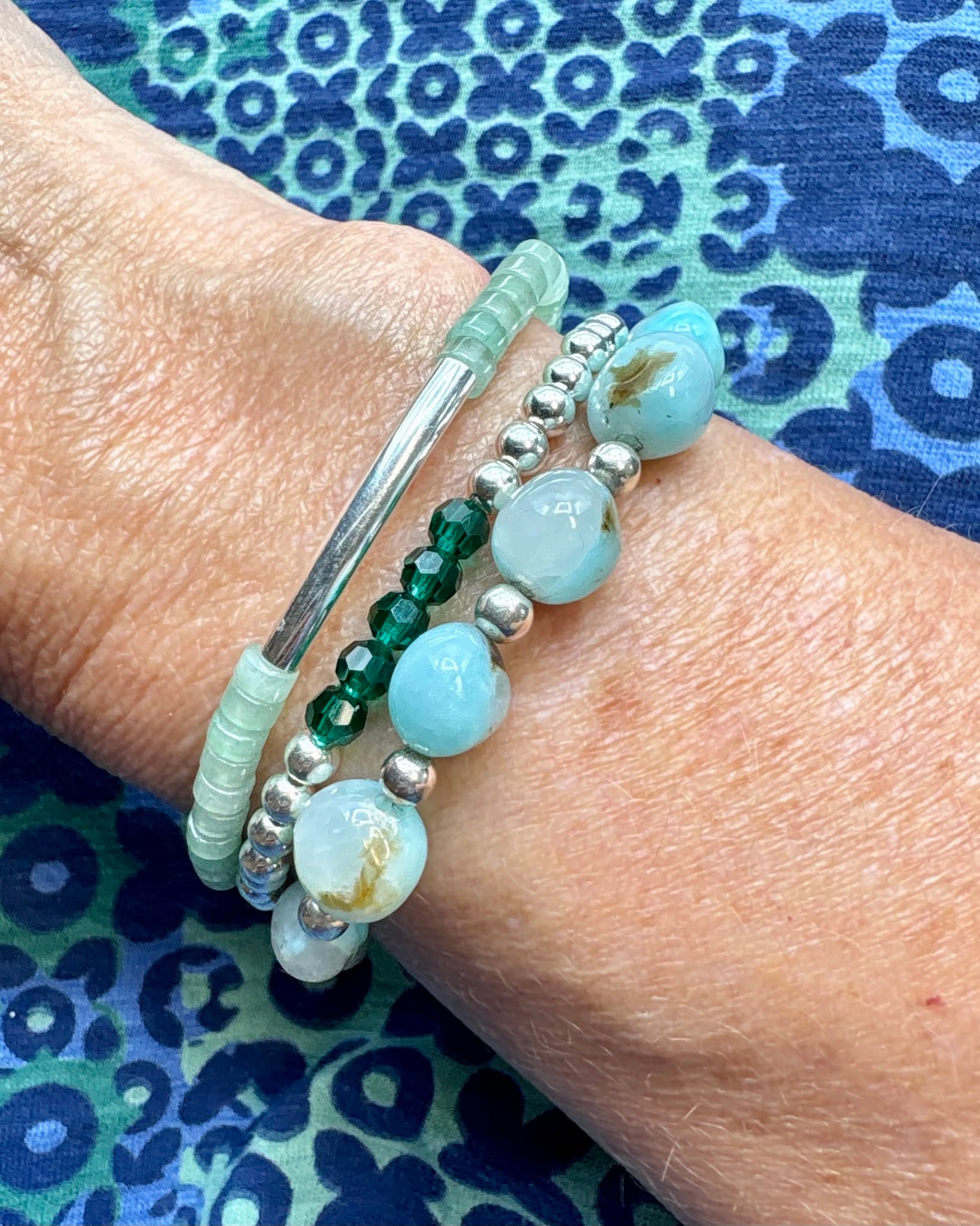 My favourite bracelet stack this month with all the greens 💚
And if something catches your eye - don't forget that there is 15% off until this evening!