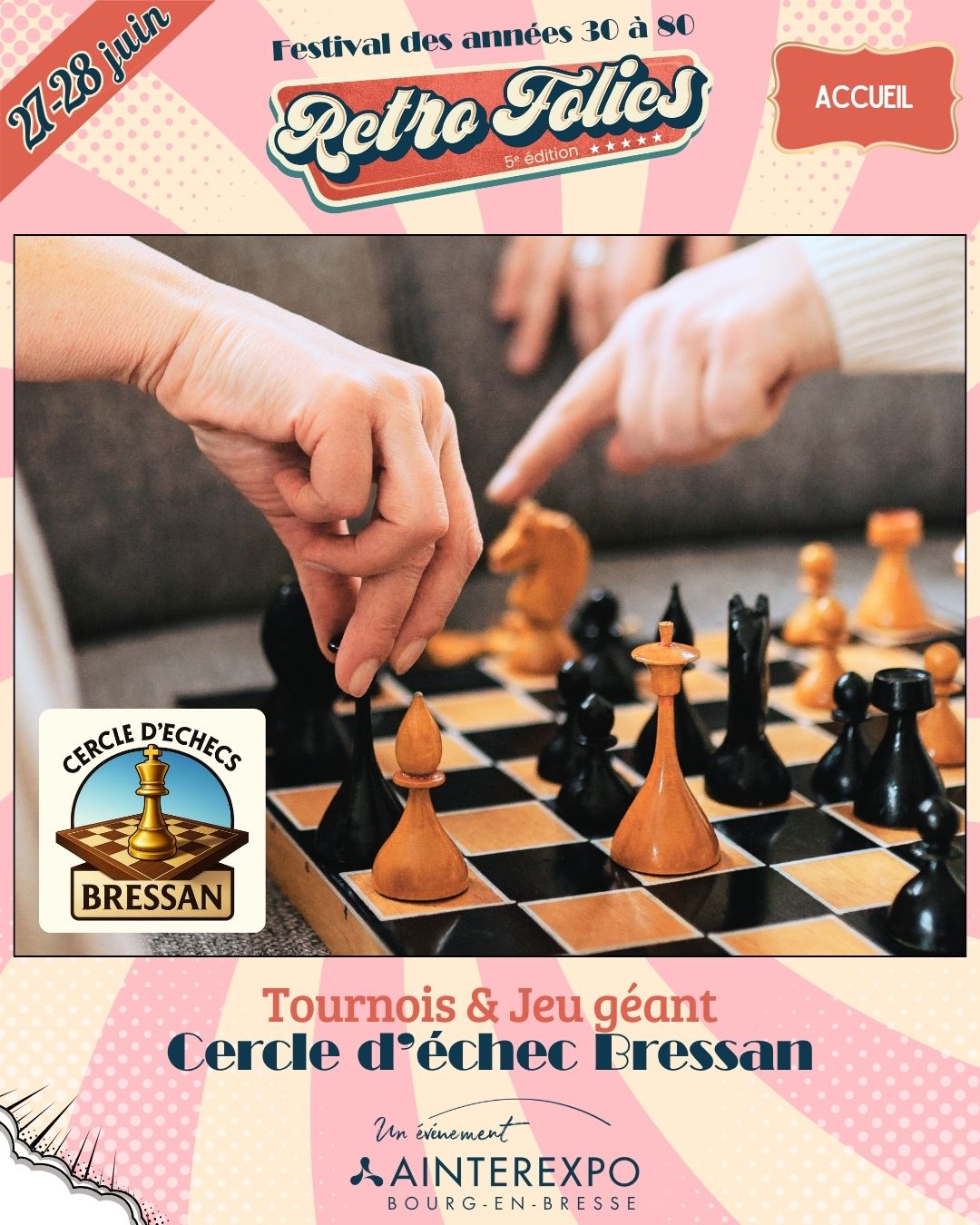 ♟️✨ Et si, pendant Retro Folies, vous preniez le temps de défier les plus grands stratèges ?
Le Cercle d’Échecs Bressan s’invite au festival avec une animation aussi rétro qu’intemporelle ❤️
🖤 Jouez à un impressionnant jeu d’échecs géant
♟️ Profitez également de plusieurs tables de jeu pour affronter amis, famille ou passionnés dans une ambiance conviviale et accessible à tous ✨
𝗧𝗲𝗺𝗽𝘀 𝗳𝗼𝗿𝘁 𝗱𝘂 𝘄𝗲𝗲𝗸-𝗲𝗻𝗱 :
Le samedi à 16h, participez à une grande partie simultanée exceptionnelle !
10 joueurs pourront tenter de relever le défi face au maître du plateau 👀
📍 Inscriptions jusqu’à 15h30 directement sur le stand
⚠️ 10 places maximum
Entre réflexion, stratégie et esprit vintage, venez redécouvrir le plaisir des jeux d’autrefois… où chaque mouvement compte ♟️
📍 À retrouver pendant Retro Folies à Ainterexpo, Bourg-en-Bresse
#RetroFolies #Echecs #Chess #JeuGeant #FestivalRetro #Vintage #BourgenBresse #Jeux #Strategie #Animation