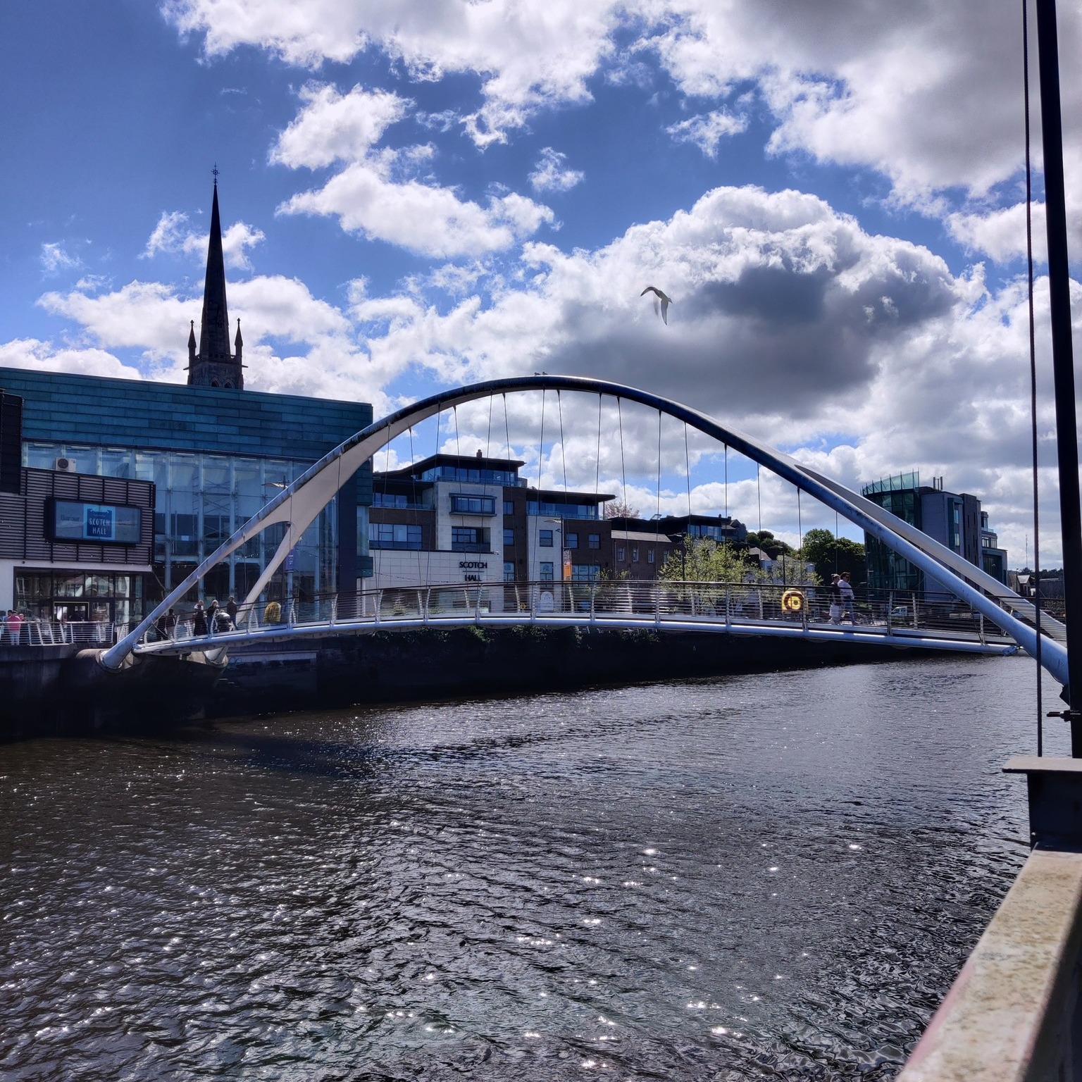 Where rivers, history and the coast all meet 🌉🌊
From the graceful arch of the Hugh de Lacy pedestrian bridge to the towering Boyne Viaduct that has carried trains across the river since 1855, water is one of the main elements of Drogheda, with the Boyne flowing as the beating heart of this medieval town 💙
Walk the quays, cross the bridges, follow the river down to where it meets the sea, and discover one of Ireland's oldest and most storied towns ✨
Come and #SeeEatAdmire the southern gateway to the Sea Louth coast.
📍 Drogheda, Co. Louth 🔗 sealouth.ie/Drogheda
#SeaLouth #Drogheda #IrelandsAncientEast #KeepDiscovering #BoyneValley
Credit