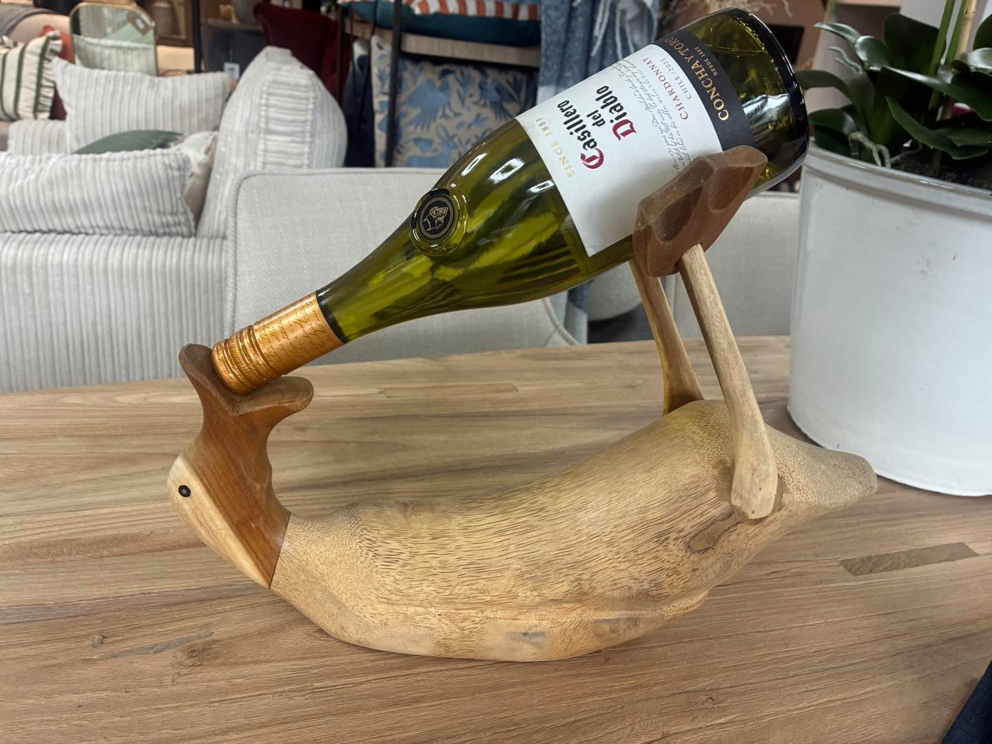 Who wouldn’t want to share a wine with a Duck ?
Last few in stock £22 ( Wine NOT included ) 🤣
#drunkduck #wines #wineshop