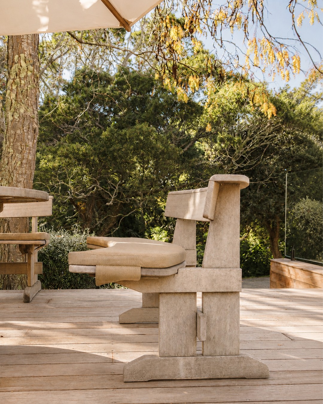 An Ethan original.
The Curved Bench is one of the defining features of our iconic round setting - a design created to bring people together with ease, comfort and timeless style.
Its graceful curve embraces the table, creating a more inclusive way to gather. No edges, no separation, just a natural flow of conversation, shared meals and moments that linger.
Distinctive, generous and uniquely Ethan, there is truly nothing else quite like it.
Proudly Designed & Handcrafted in New Zealand Since 1984.
Explore more on our WEBSITE, link in bio!
@alanahbrownphoto