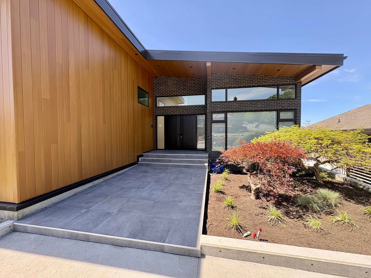 No need to caption these; the pics speak for themselves
#masonry #mason #masonrywork #entrance #exteriordesign