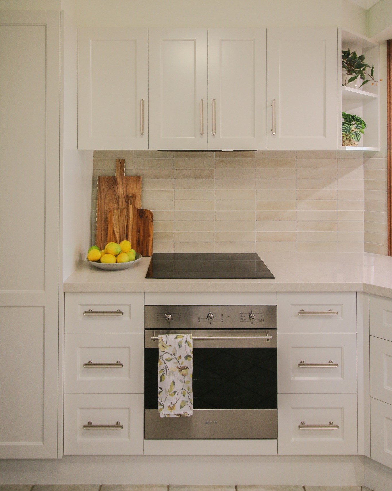 Another kitchen brought to life. 🙌
A fresh, bright, and functional space featuring timeless design, stone surfaces, and a layout designed for everyday living and entertaining. We're proud of how this project turned out. Every detail was carefully considered to create a space that's both beautiful and practical.