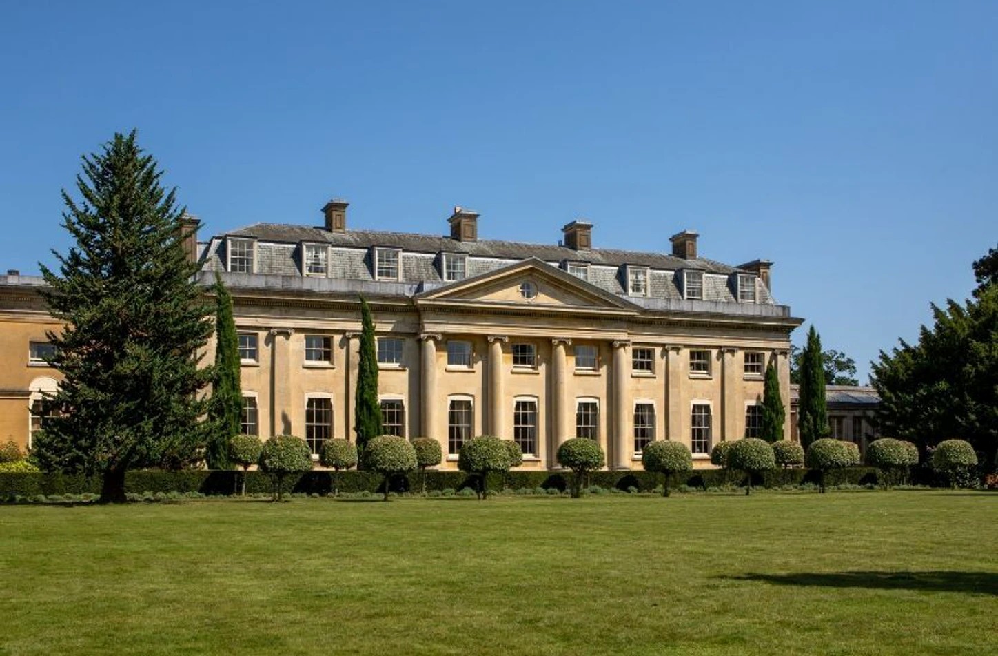 Elegant country living has a brand-new look!🏰
@theickworthhotel near Bury St Edmunds officially reopened on June 1st following spectacular recent renovations. It is the perfect time to plan your grand country escape!
Surrounded by 1,800 acres of gorgeous National Trust parkland, it offers a rare mix of high-end luxury and effortless family comfort. Relax in the beautifully updated rooms, take in the stunning views, and dine on seasonal dishes made from local ingredients. Every stay also includes day entry to explore the spectacular National Trust estate next door.🥂
Click the link below to view the fresh new images and book your stay direct!
#VisitSuffolk #TheIckworthHotel #BuryStEdmunds #SuffolkStaycation #LuxuryFamilyTravel #NationalTrustSuffolk #CountryHouseHotel
