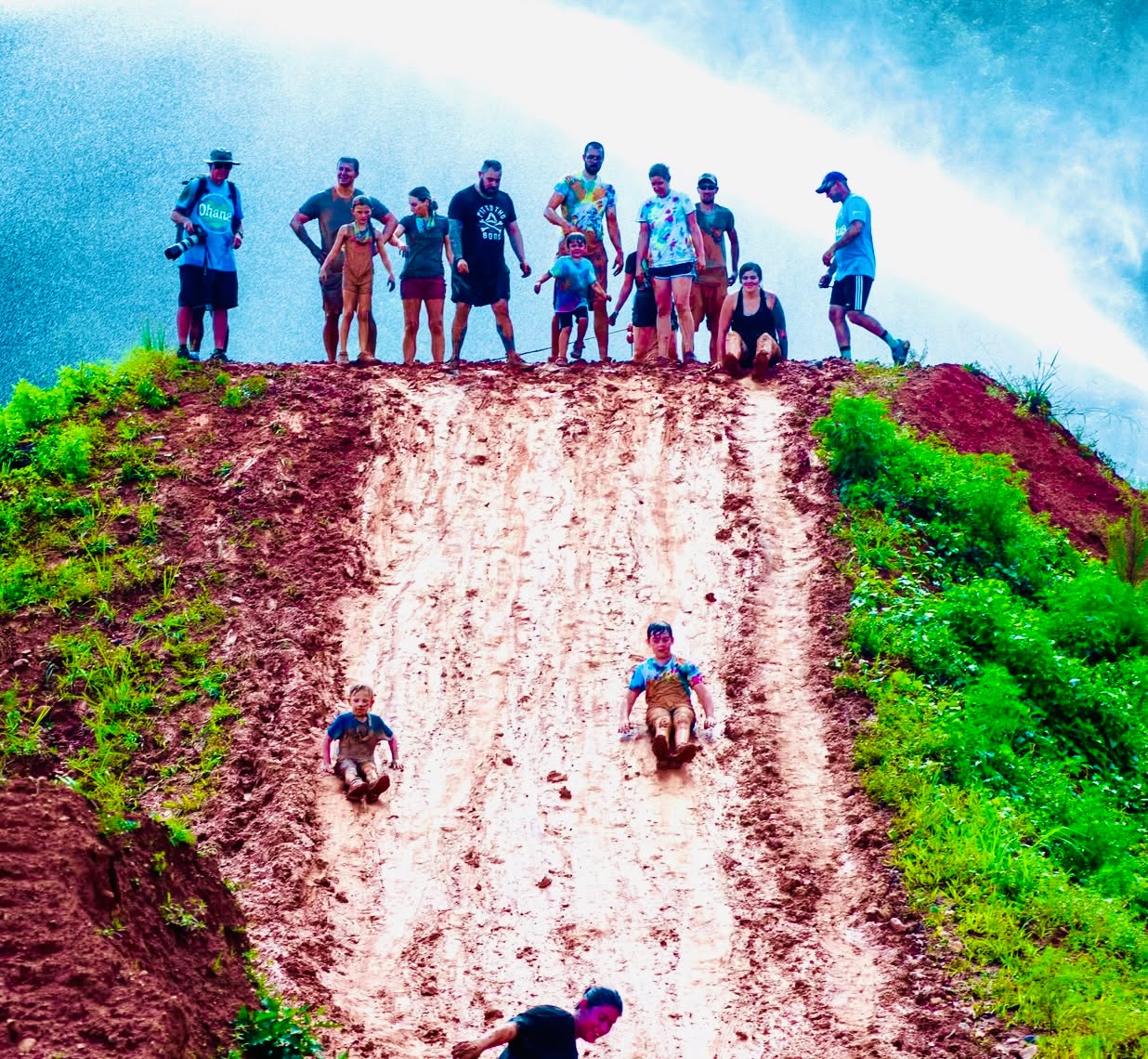 Those people up top are about to get real dirty . . . 🤪
🌺www.ohanamudrun.com
#OhanaMudRun #MorgantonMudRun #MudRunNC #MorgantonNC #FamilyMudRun #KidsMudRun #FamilyFun #GetMuddy #MudLife #Muddy #ObstacleRace #SummerFun #mudbuddies #ExploreNC #mudfriends #mudmama #mudrun #ohanamudrun #familyfun #mudtherapy #magicmud #mudslide #playinthemud #getmuddy #mudday #happymudersday
