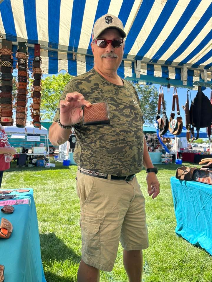 Check out these beautiful people we caught using our brand out in the wild. 🍻🔥🐝
#CarbonCountyFair 
#betterwithage
#publicchoiceaward
#leathershit
