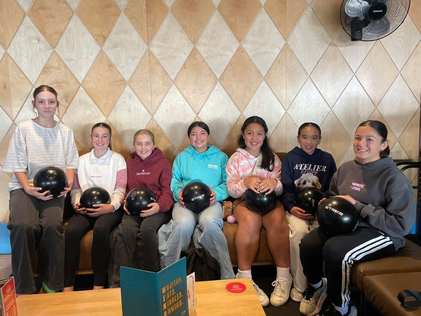 With games cancelled for the long weekend, our 12/1โs made the most of it with a team day out! Bowling, lunch, shopping and plenty of laughs ๐ณ๐๏ธ๐
Itโs always nice to spend time together off the court too. Hope everyone is enjoying the long weekend with their families and friends, weโll be back ready for Round 6! ๐ช๐ผ๐