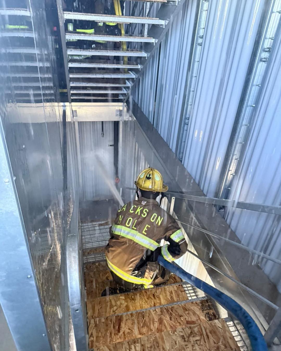Training never stops!
@warrennewton__, @gebauer.307, and @michaelsshottes recently attended a Nozzle Forward class taught by Aaron Fields and the Nozzle Forward Cadre, focusing on fire dynamics, fire attack, hose management, and advanced water application techniques.
By investing in continued education and bringing new tactics back to the department, our members strengthen the entire team and ensure we're better prepared to serve our community when every second counts.
#jacksonhole #jhfireems #communitystrong #continuingeducation #firefightertraining #traintoserve