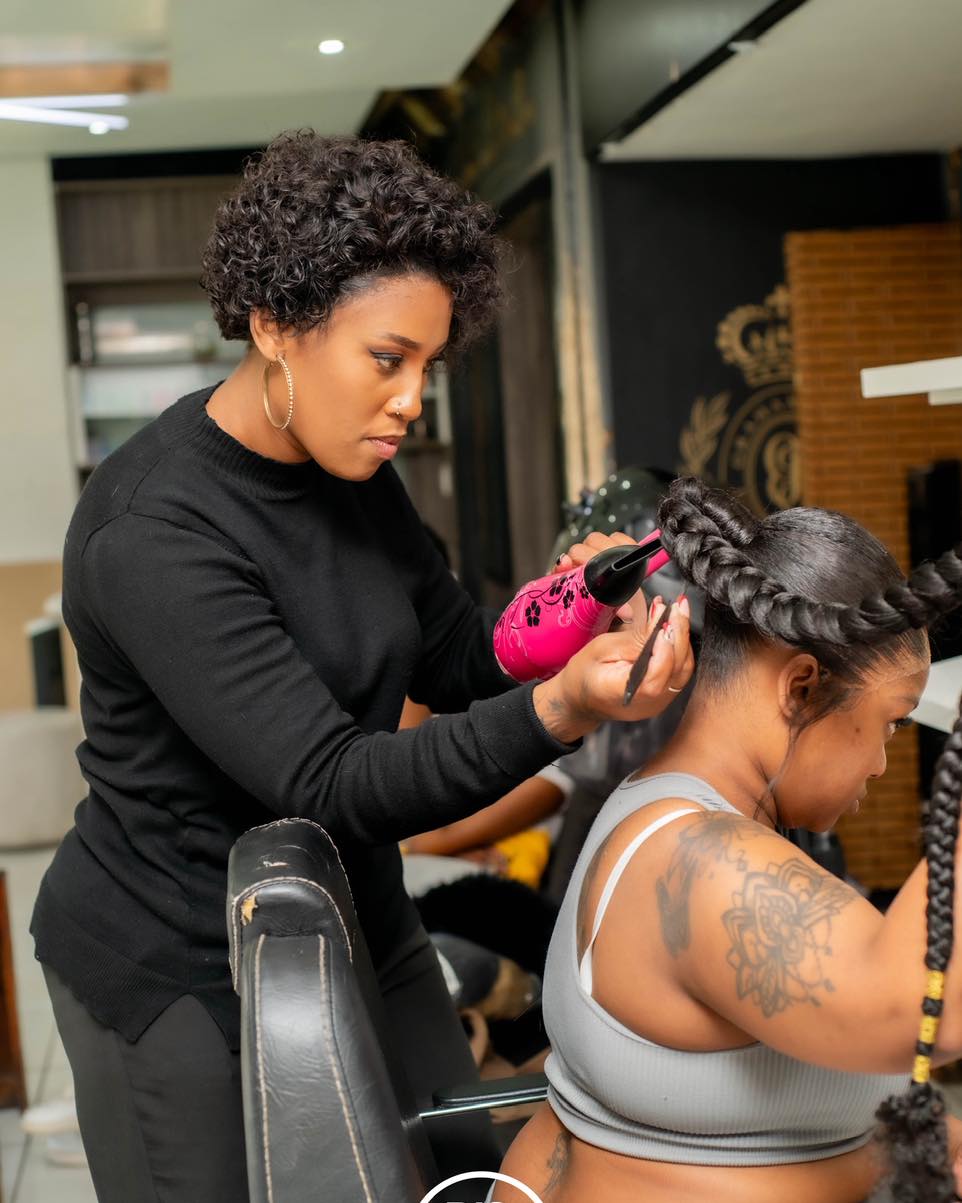 Precision is an art form. At Disoufeng, we don't just style; we curate your look with the attention to detail you deserve.
Your transformation is our signature. Book your appointment and experience the difference.
#DisoufengSalon