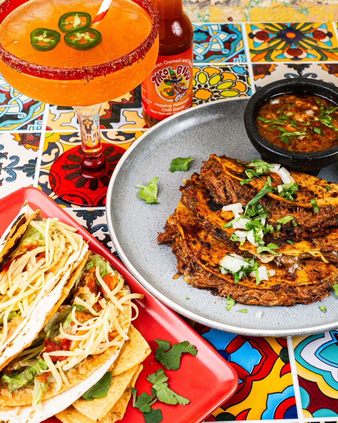 Winter Specials Menu is finally here... but not forever! ❄️🌮
🔥 Sink your teeth into our slow-cooked Birria Tacos, served with rich consommé for dipping.
🌮 Meet the OG Double Decker Taco, the best of both worlds with a crunchy taco wrapped in a soft tortilla.
🍫 Finish with our indulgent Bill's Dessert Taco or golden Churros.
And because winter calls for something warm...
☕ Sip on our Mexican Hot Chocolate, cosy Tequila Toddy, or turn up the heat with our Spice It Up Margarita 🔥🍹
⏳ Available for a limited time only.
❄️ Once winter ends, these specials disappear too.
👉 Which one are you trying first: Birria Tacos or the OG Double Decker Taco?
T&Cs apply. Available at participating Victorian locations only.
#WinterSpecials #TacoBill #BirriaTacos #MexicanFood #WinterComfortFood #MelbourneFoodie