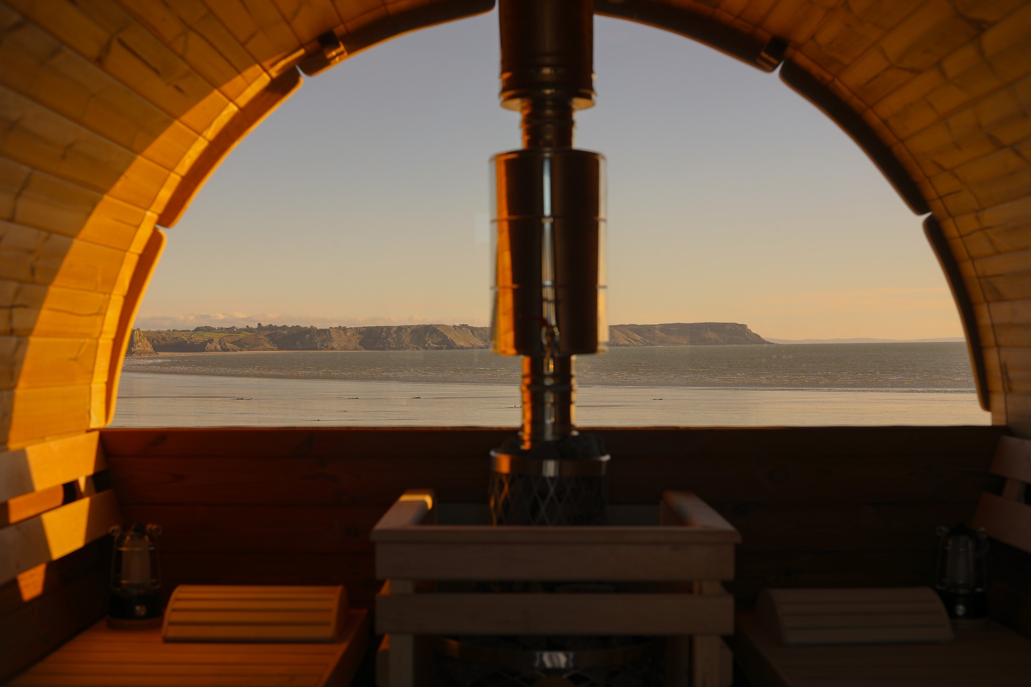 It doesn't get better than this panoramic view ✨ 🌊🌅
Looking for some time to reconnect with yourself & nature? Book now, link in bio 🌞
#tysawna #panoramicviews