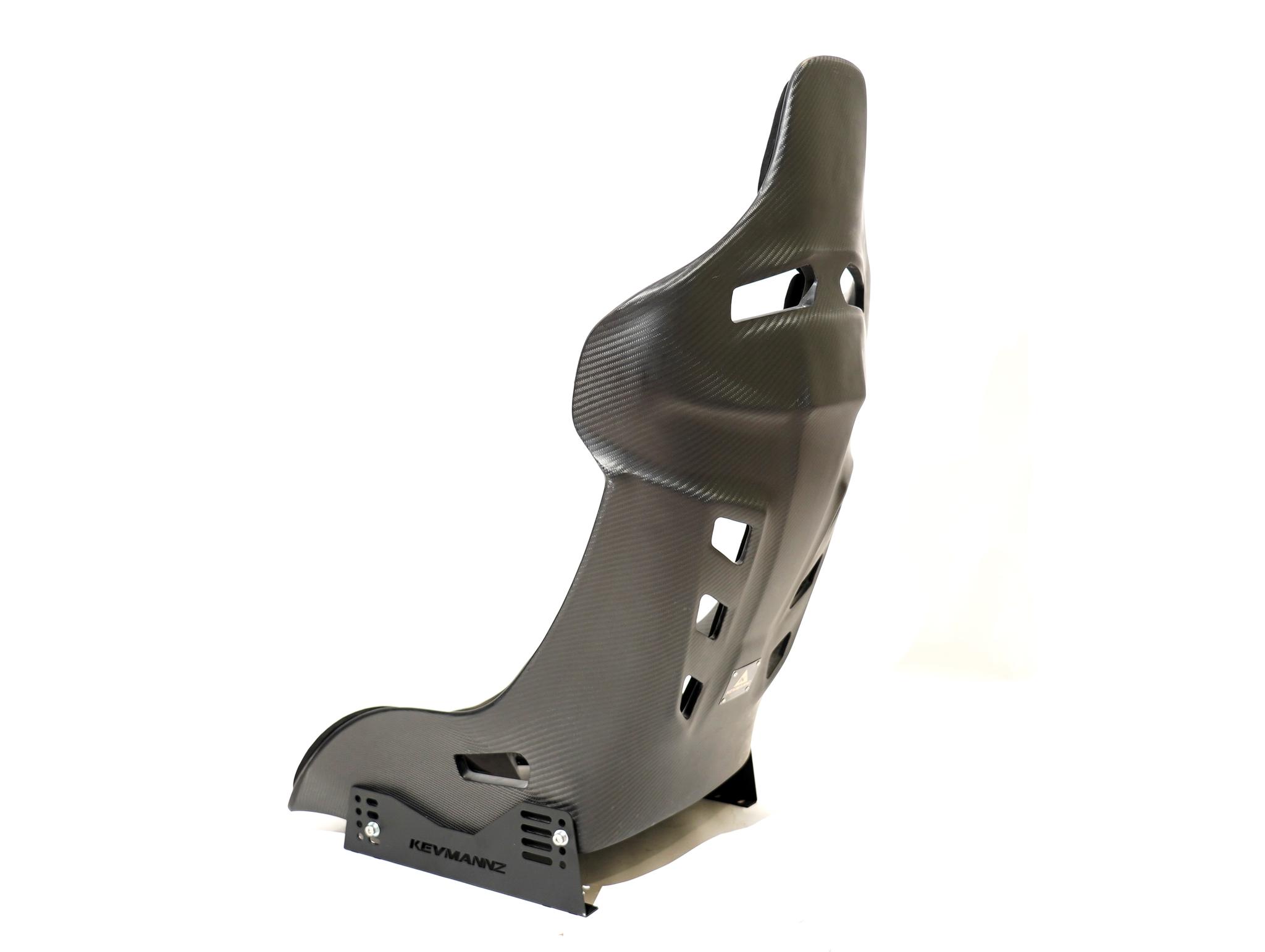 Reach new heights of performance and style with the Matt CF Seats GT-Max SL Pro-track Series, featuring premium black Alcantara padding and bespoke logo stitching on the headrest that ignites your passion for the ultimate driving experience! 💥