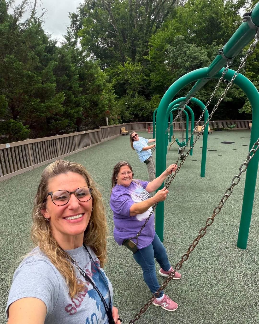 Our ladies stopped to have some fun today with Christy, one of our Reentry Minister II's and TILM alumnus herself!
One critical part of our work is making sure that we do not get so caught up in a spirit of busyness that we forget to stop and enjoy life!
#thisisliving #fromaprison2apalace #cookevillet