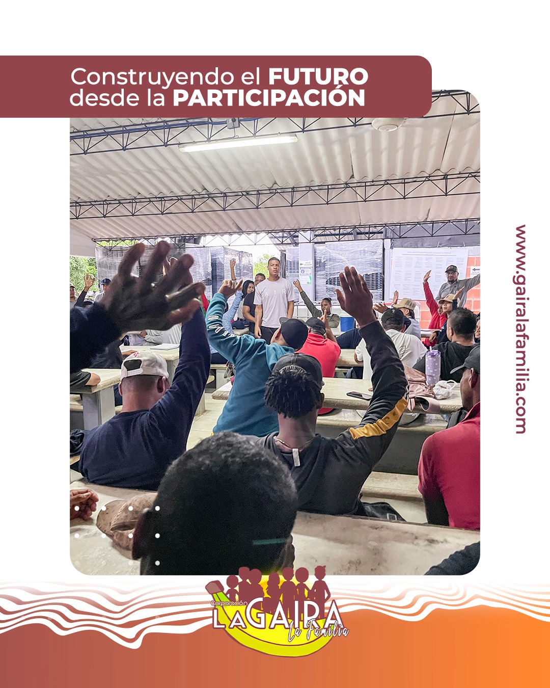 Los grandes avances comienzan con espacios donde las ideas se comparten, las experiencias se escuchan y las decisiones se construyen de manera colectiva.
Durante esta preasamblea, tuvimos la oportunidad de reunirnos con nuestros corporados para presentar los resultados obtenidos, revisar los desafíos enfrentados y compartir la visión que orientará el trabajo durante este nuevo periodo. Fue un encuentro marcado por el diálogo, la transparencia y el compromiso de seguir fortaleciendo los procesos que benefician a nuestra comunidad.
Más que una reunión, fue un espacio para reconocer el valor de la participación de cada corporado, porque son sus aportes, opiniones y experiencias los que enriquecen el camino que recorremos juntos.