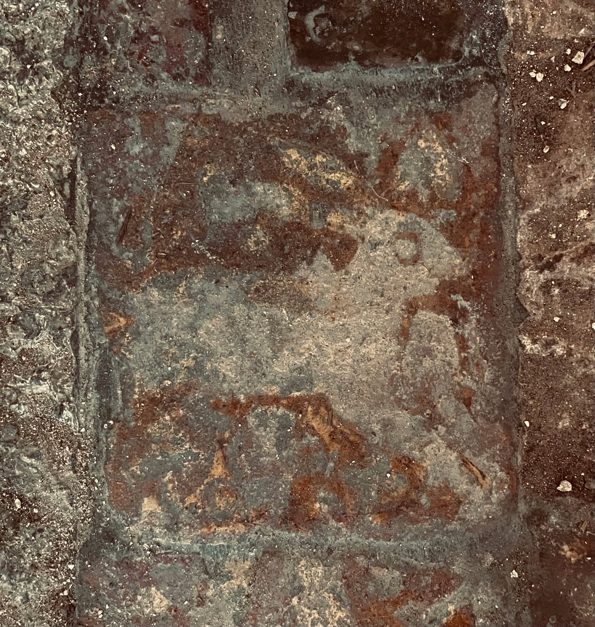 Lift the carpet in Combe church to reveal lovely medieval tiles including this perky rabbit.
#offbeatcotswolds #bluebadgeguide #bluebadgeguides
#britainsbestguides #Cotswolds #thecotswolds
#inthecotswolds #cotswoldcountry #Cotswolds_Culture #lovethecotswolds
#rabbits #medieval
#discoverthecotswolds #visitthecotswolds #discovercotswolds #cotswoldslife #cotswoldlife
#your_cotswolds
#cotswoldvillage #visitengland #englishvillage
#englishcountryside
#explore_britain_ #traveling_uk
#photosofengland #instabritain #europetravel
