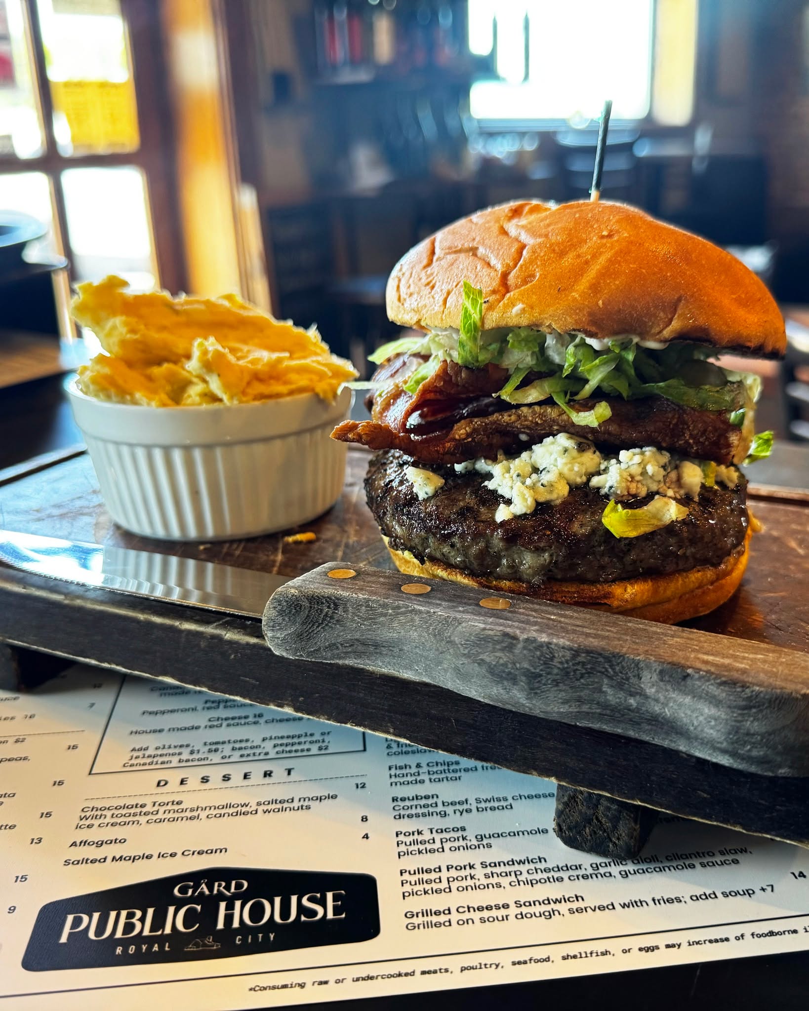 Weekend specials: the Blue Burger (should we add it to the regular menu? 😃) and a blueberry cobbler made with Royal Slope blueberries!
Available while supplies last