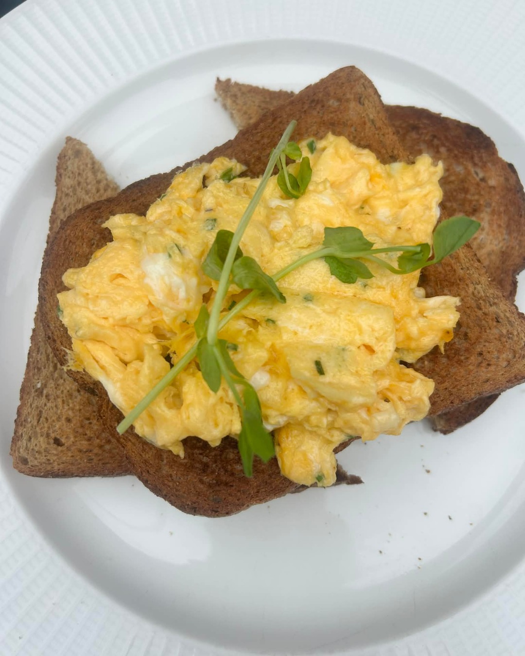 Race day starts with breakfast. 🥂🍳
If you're heading to the races this weekend, make your first stop The Chester Townhouse. Right in the heart of the city, we're the perfect place to fuel up before a day at the course.
From hearty full English breakfasts to lighter favourites and freshly brewed coffee, it's no wonder we're known for serving one of the best breakfasts in Chester.
Walk in or book your table, we'll have breakfast waiting. ✨
#TheChesterTownhouse #ChesterBreakfast #BreakfastInChester #ChesterRaces #RaceDay #VisitChester #FoodieChester #SupportLocal